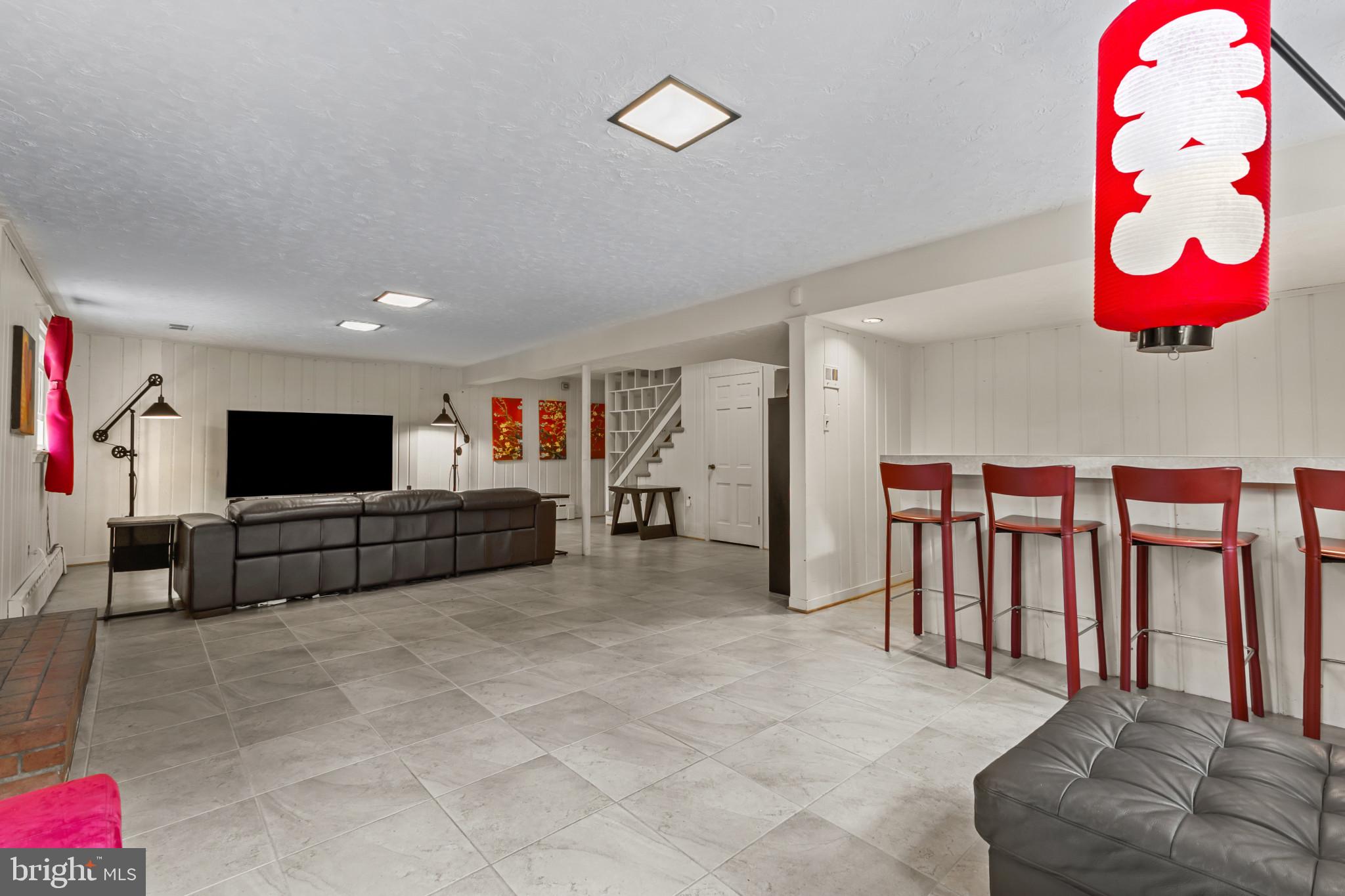 WESTBRIAR COUNTRY CLUB ESTATES - Residential