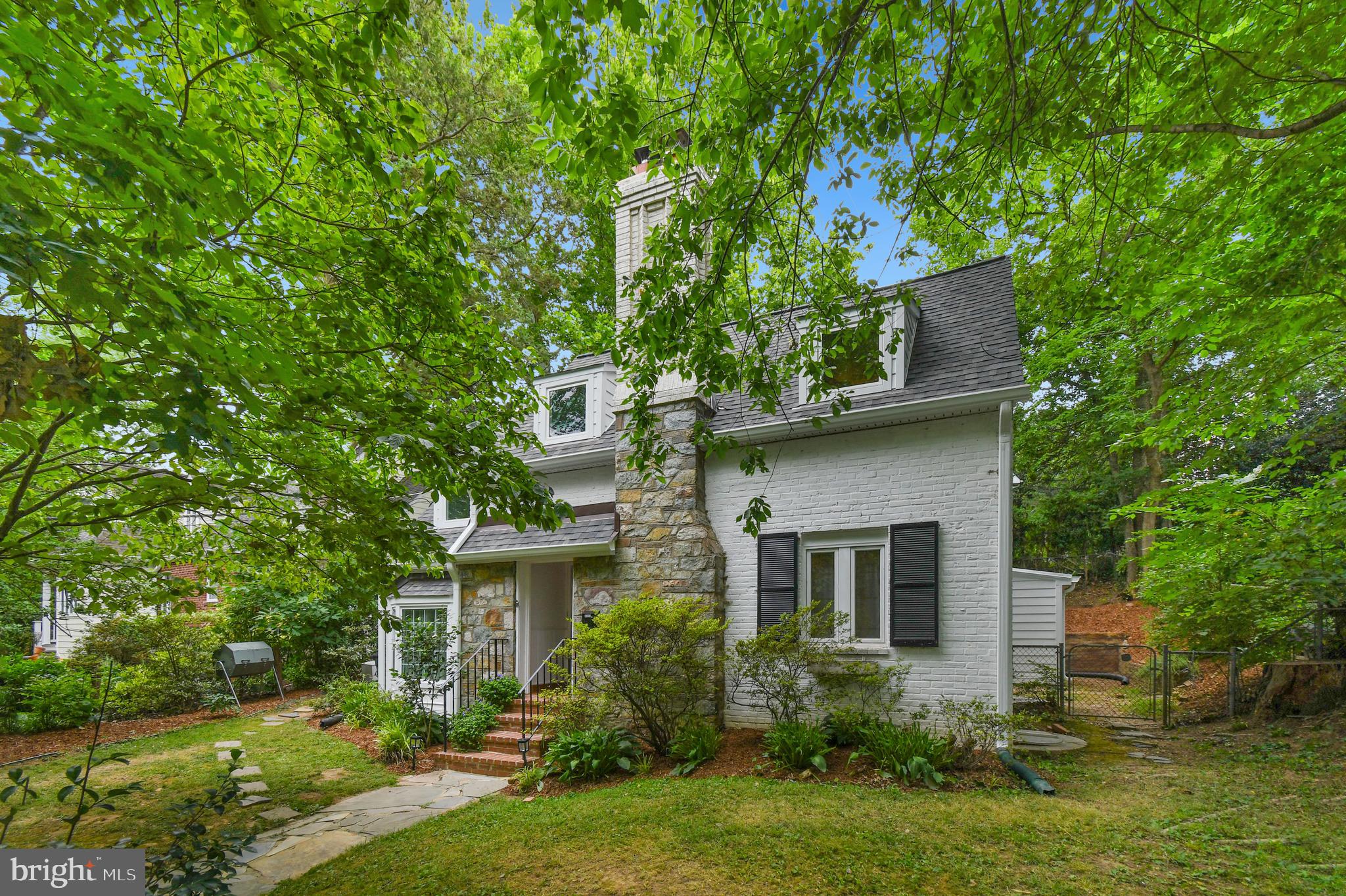 BROOKMONT - Residential