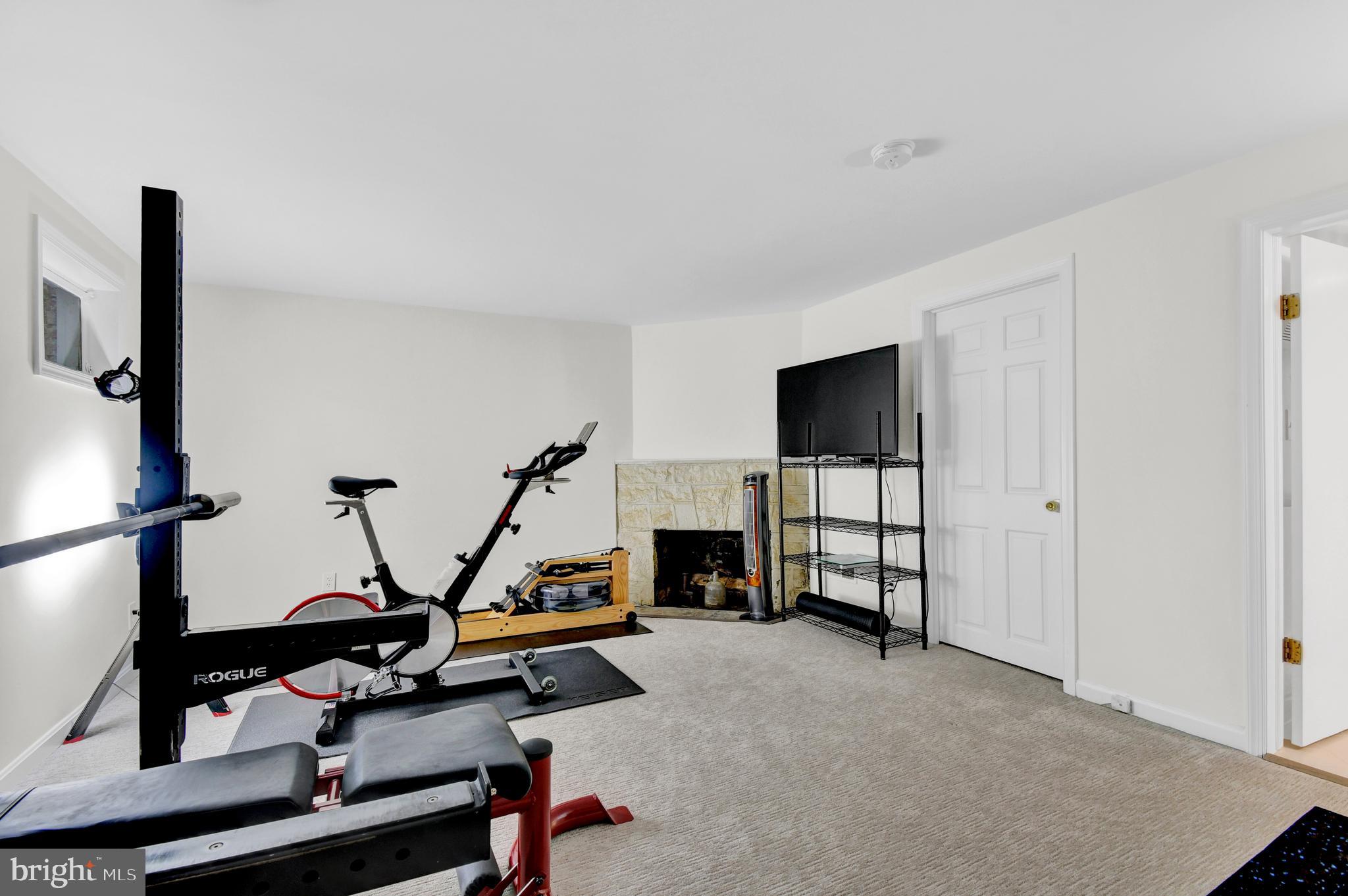 BROOKMONT - Residential
