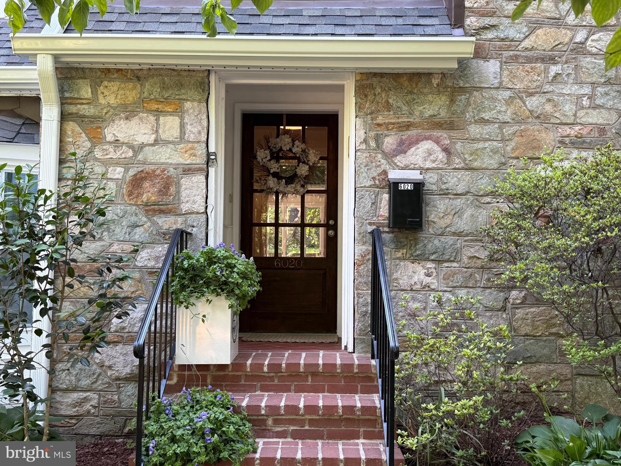 BROOKMONT - Residential