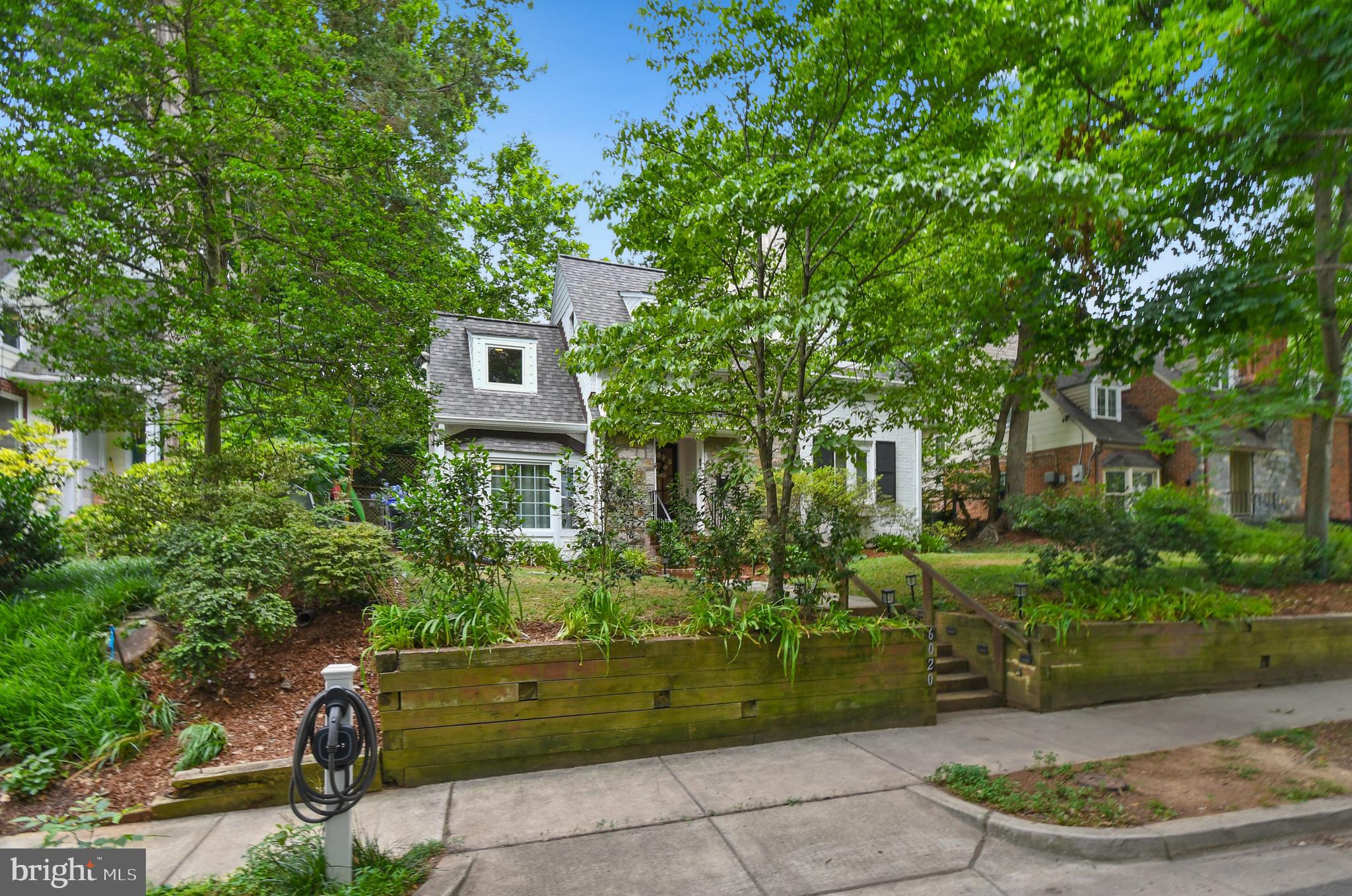 BROOKMONT - Residential