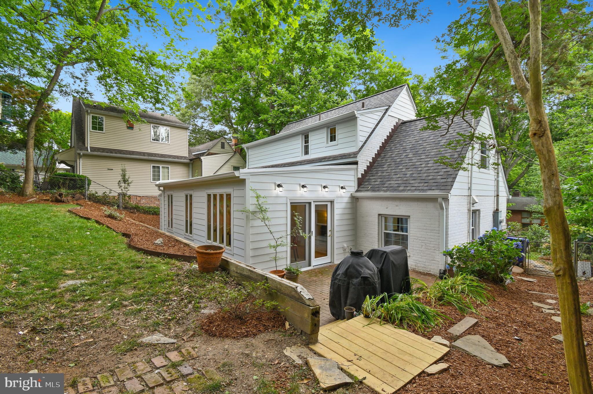 BROOKMONT - Residential