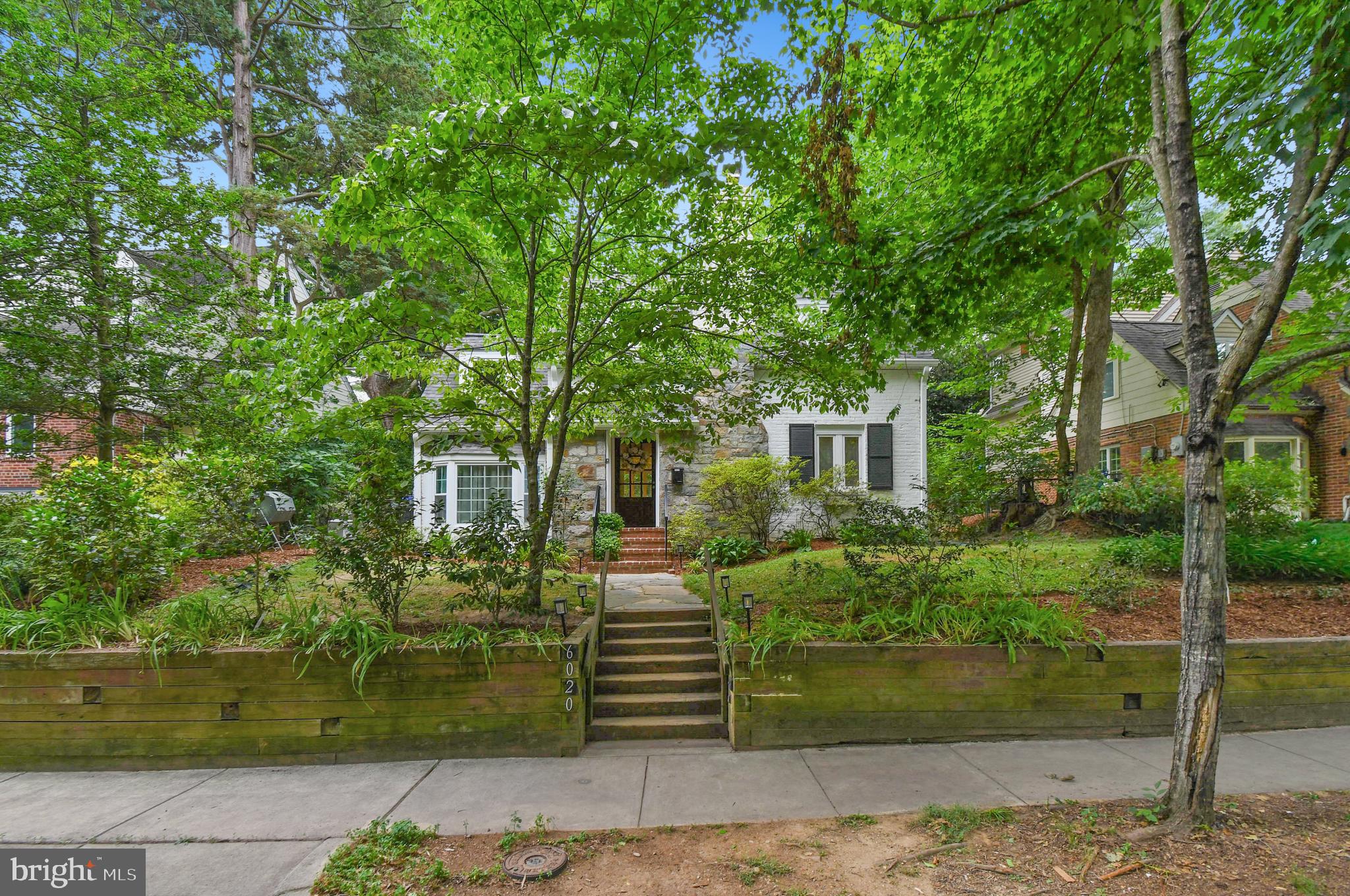BROOKMONT - Residential