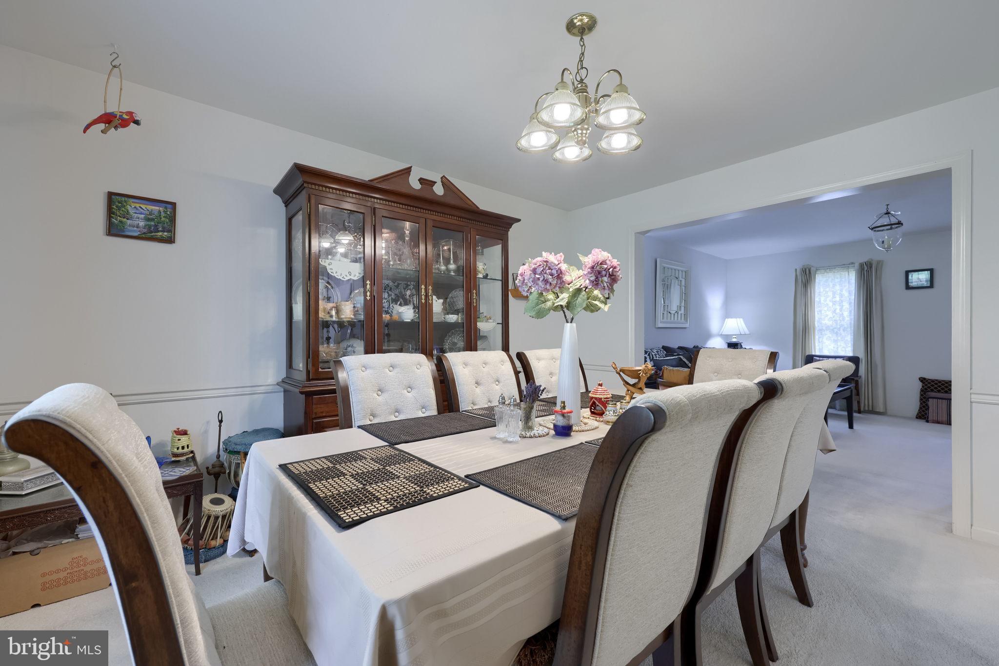 SOUTHPOINT COMMONS - Residential