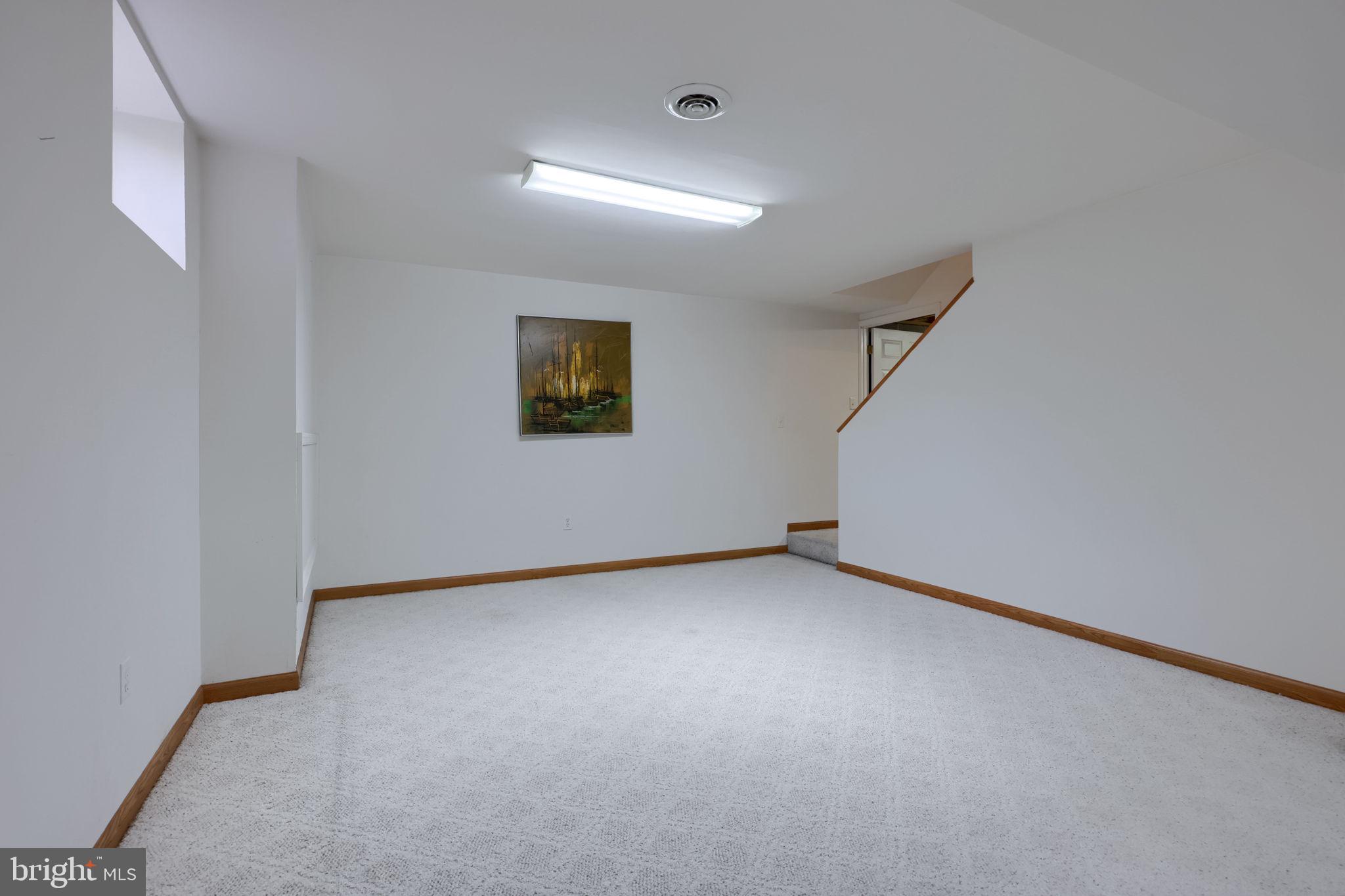 SOUTHPOINT COMMONS - Residential