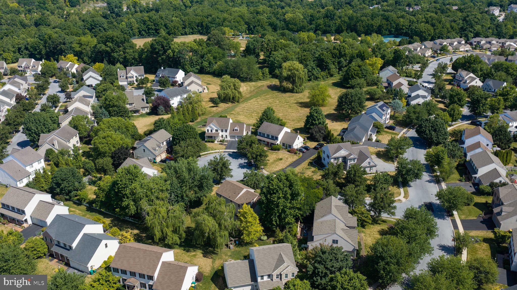 SOUTHPOINT COMMONS - Residential