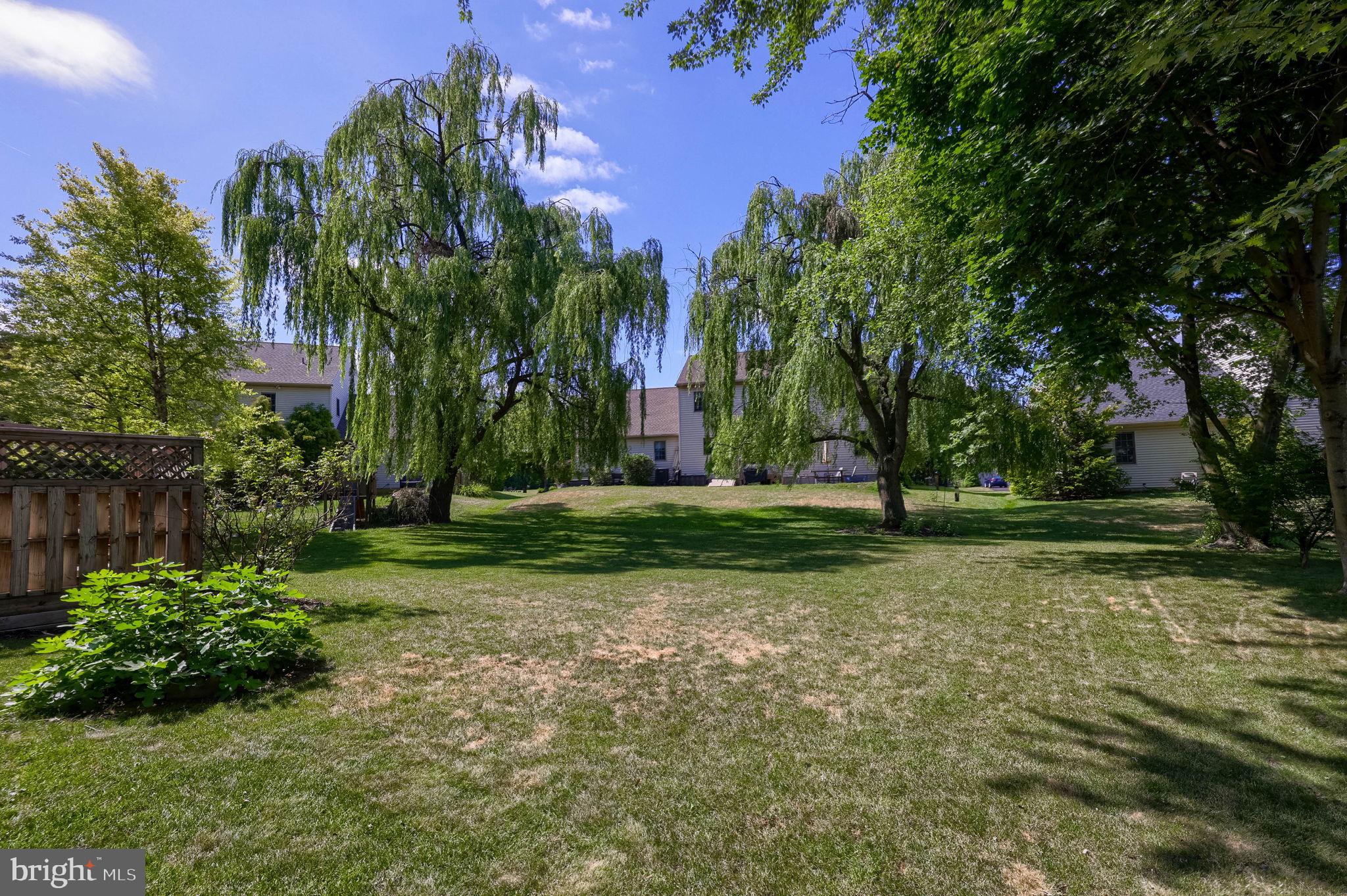 SOUTHPOINT COMMONS - Residential