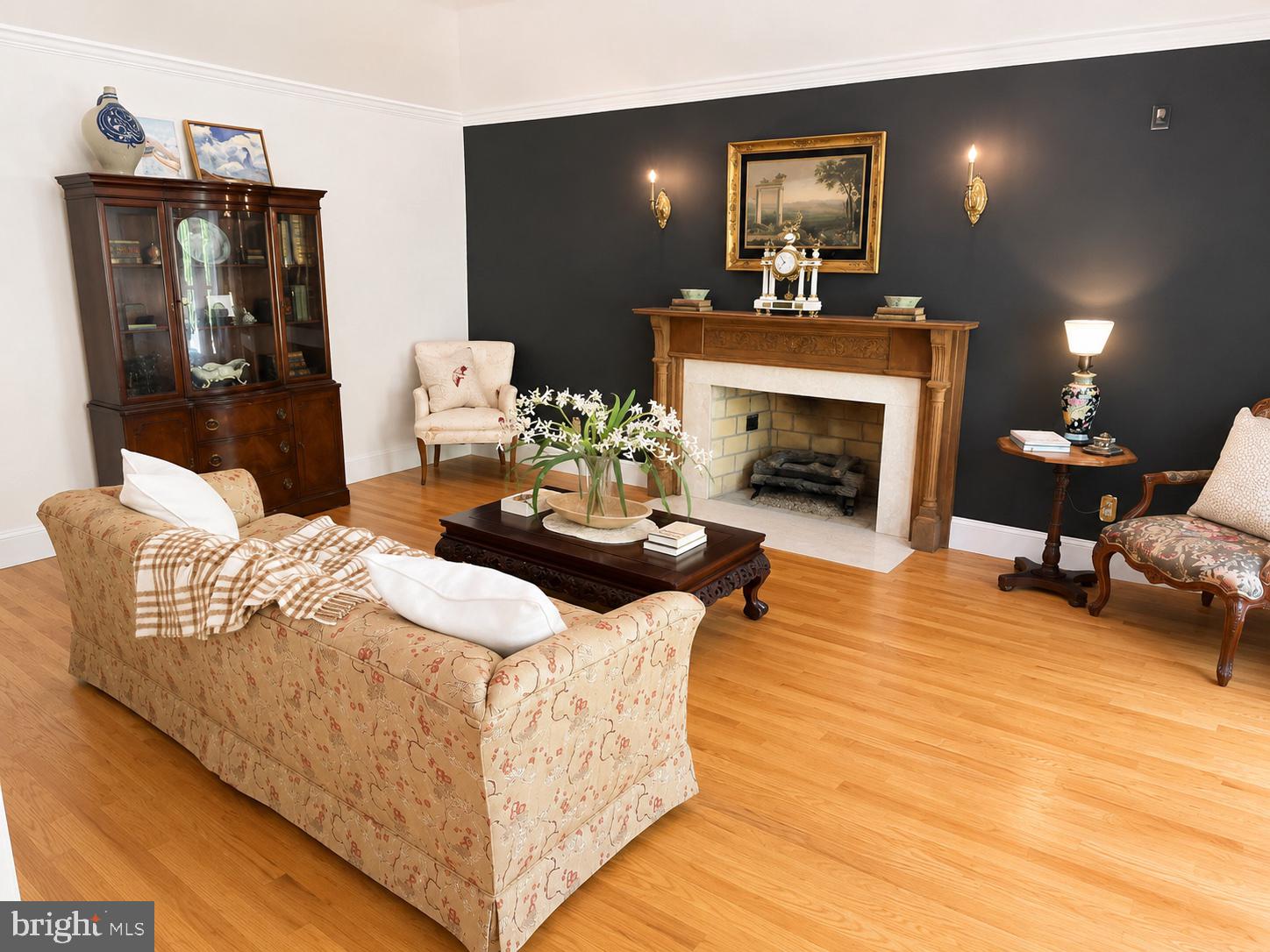 STONINGTON - Residential