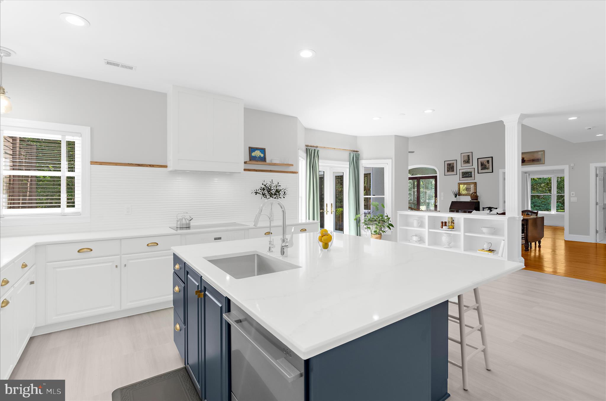 STONINGTON - Residential