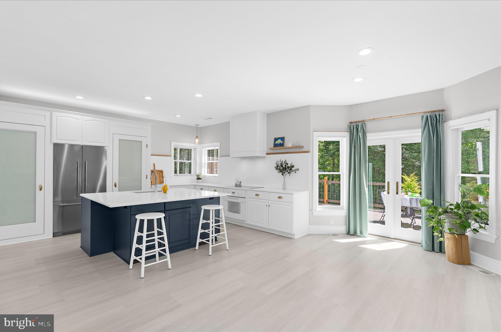 STONINGTON - Residential