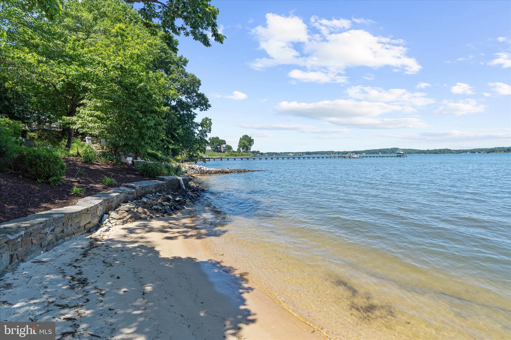 STONINGTON - Residential