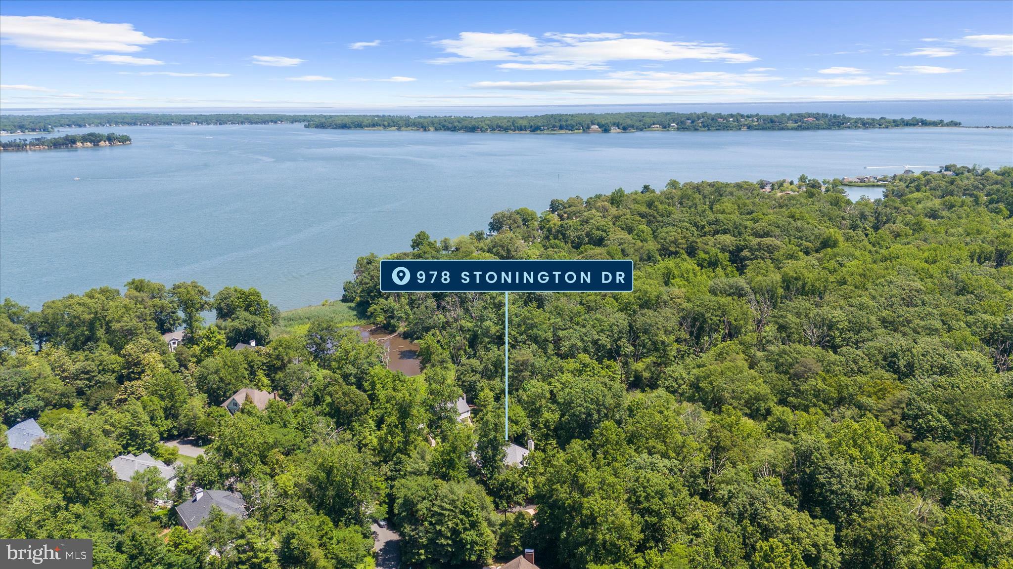STONINGTON - Residential