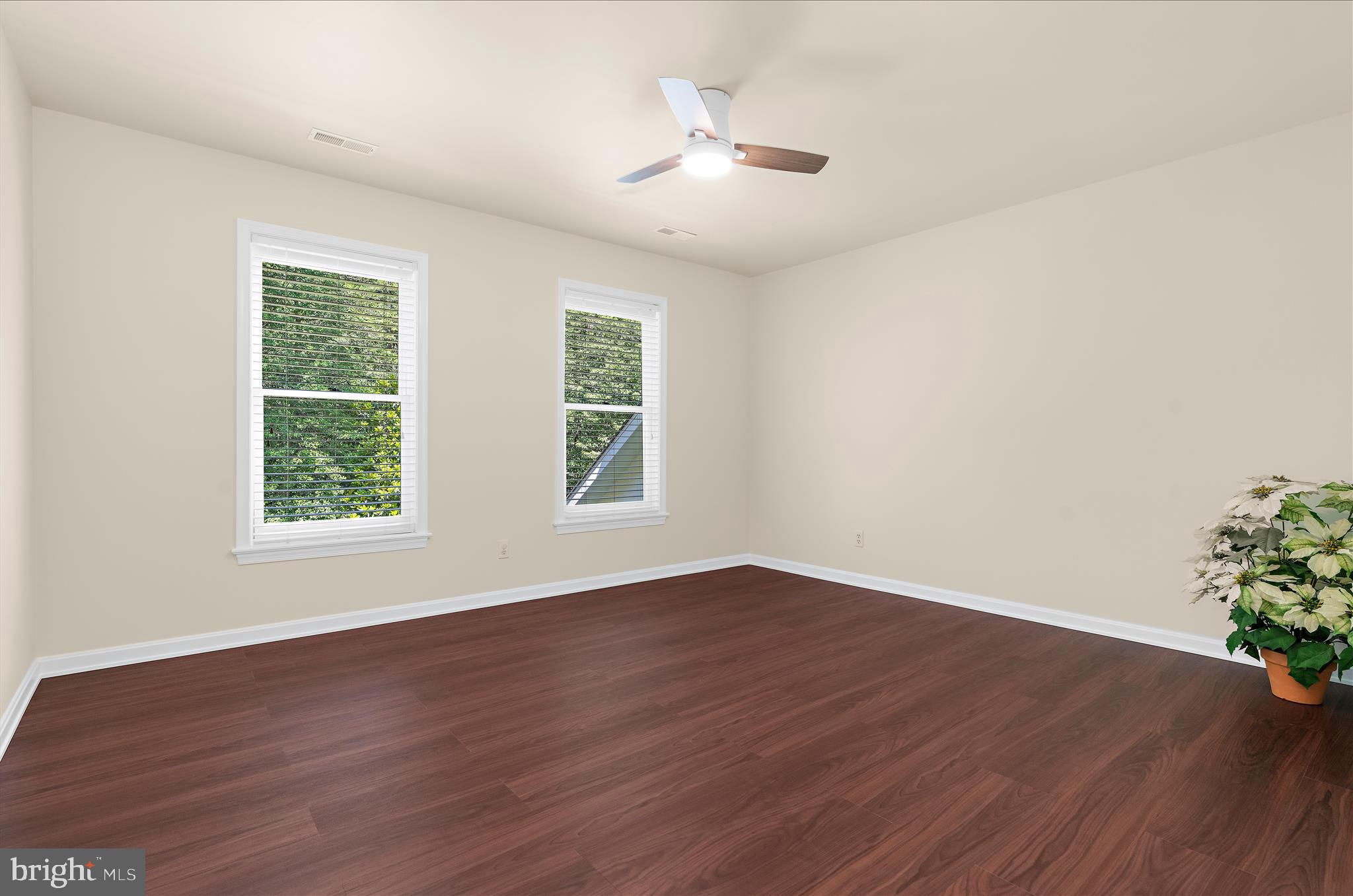 STONINGTON - Residential