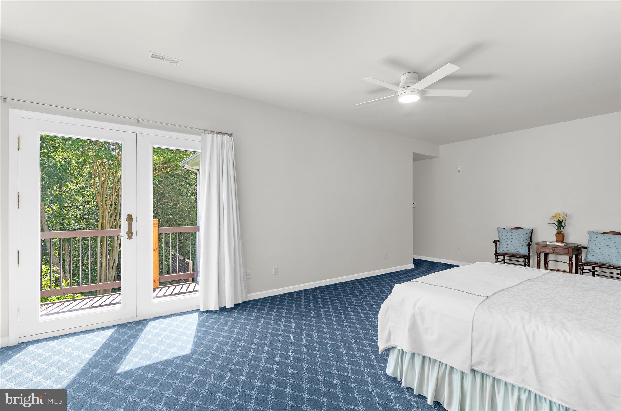 STONINGTON - Residential