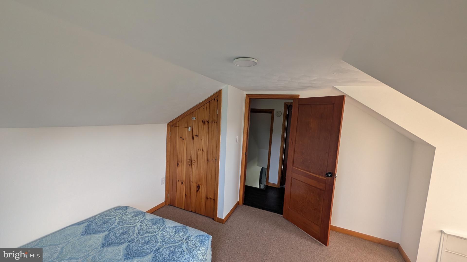 MCKNIGHTSTOWN - Residential
