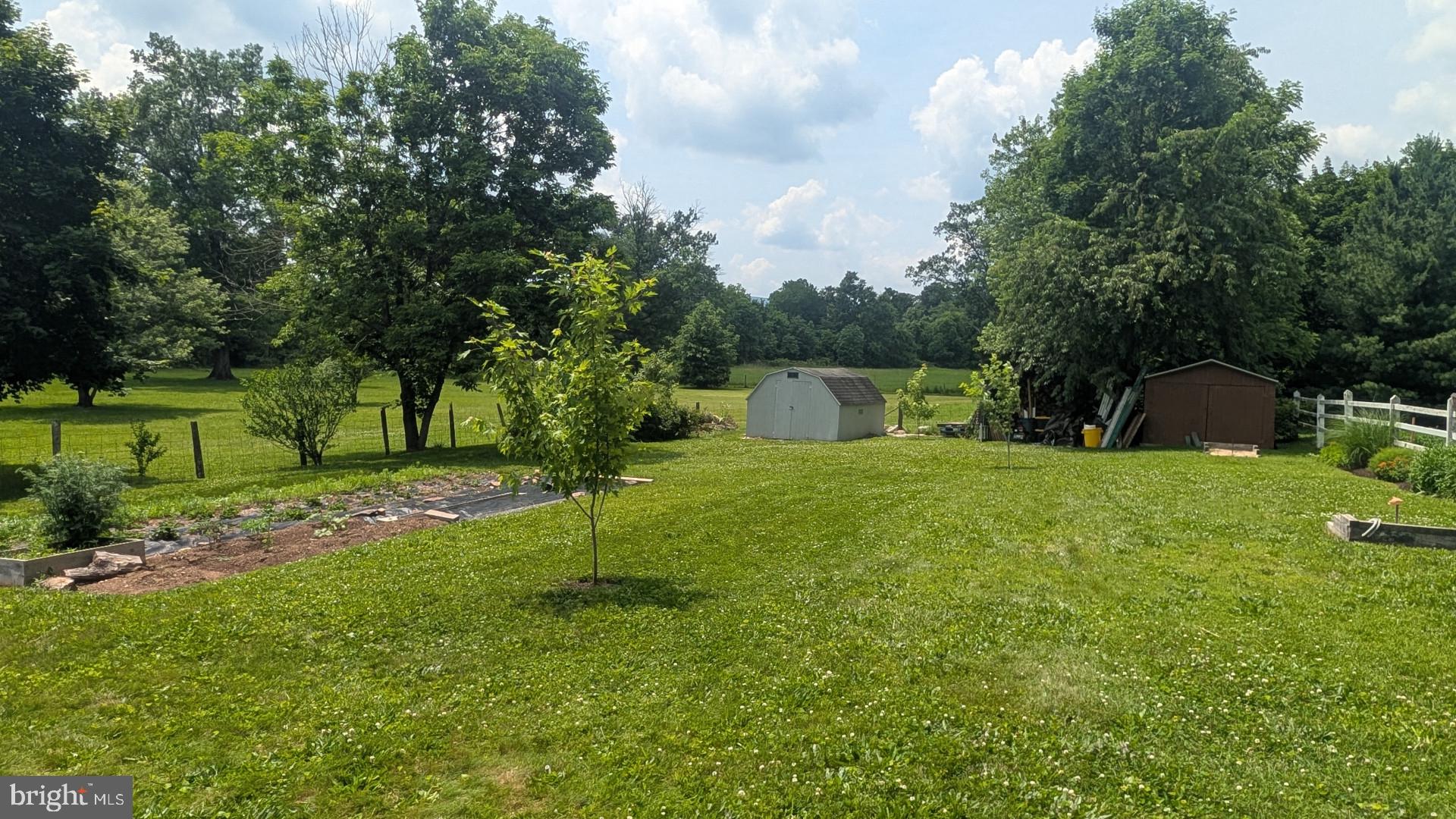 MCKNIGHTSTOWN - Residential
