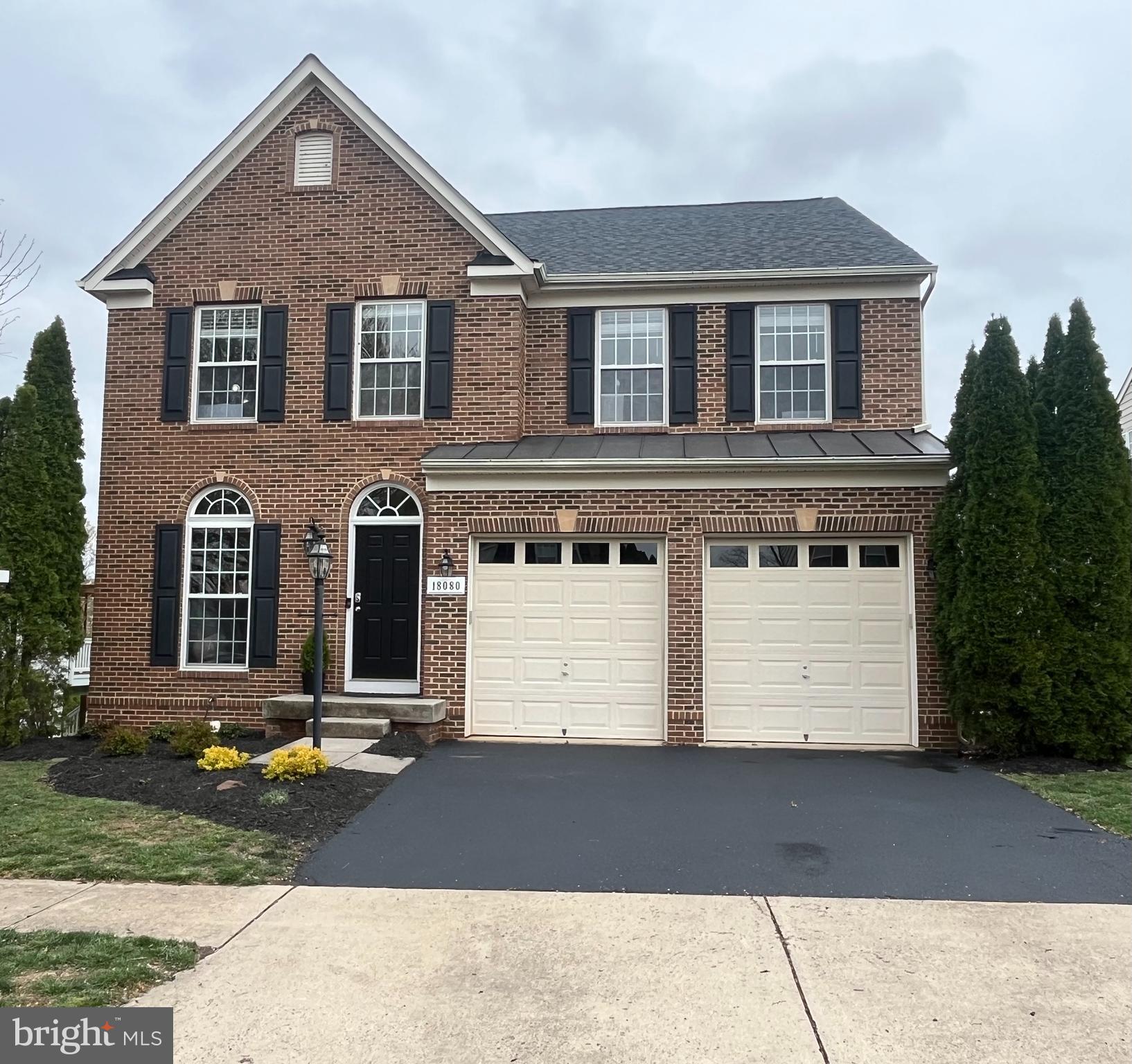 RUN—Don’t walk to see this gorgeous detached home in Piedmont South!  Home offers  4 BR and 5 Baths!!  Brick front, 2-car Garage, updated Kitchen, deck and Fully-Fenced backyard.  A fully finished lower level still offers a sizable “storage area” and provides a “walk-out-Level” exterior.  The gorgeous flooring throughout is new and the roof is newer from 2017.  Brand New 5-burner gas cooktop, Newer Dishwasher, Refrigerator and Microwave (2021). LG Washer & Dryer 2022. Minutes from I-66, Harris Teeter, Highly rated schools, INOVA hospital, tons of restaurants, gorgeous VA mountains and wineries minutes away as well!  This is one you DON’T want to miss!