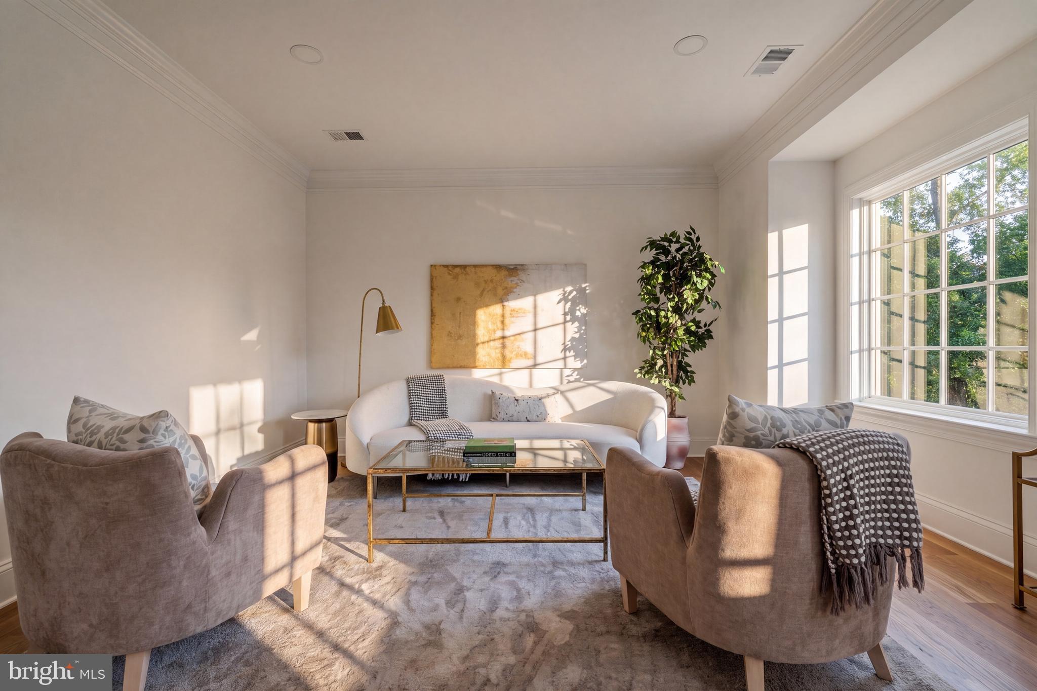 BEVERLEY HILLS - Residential