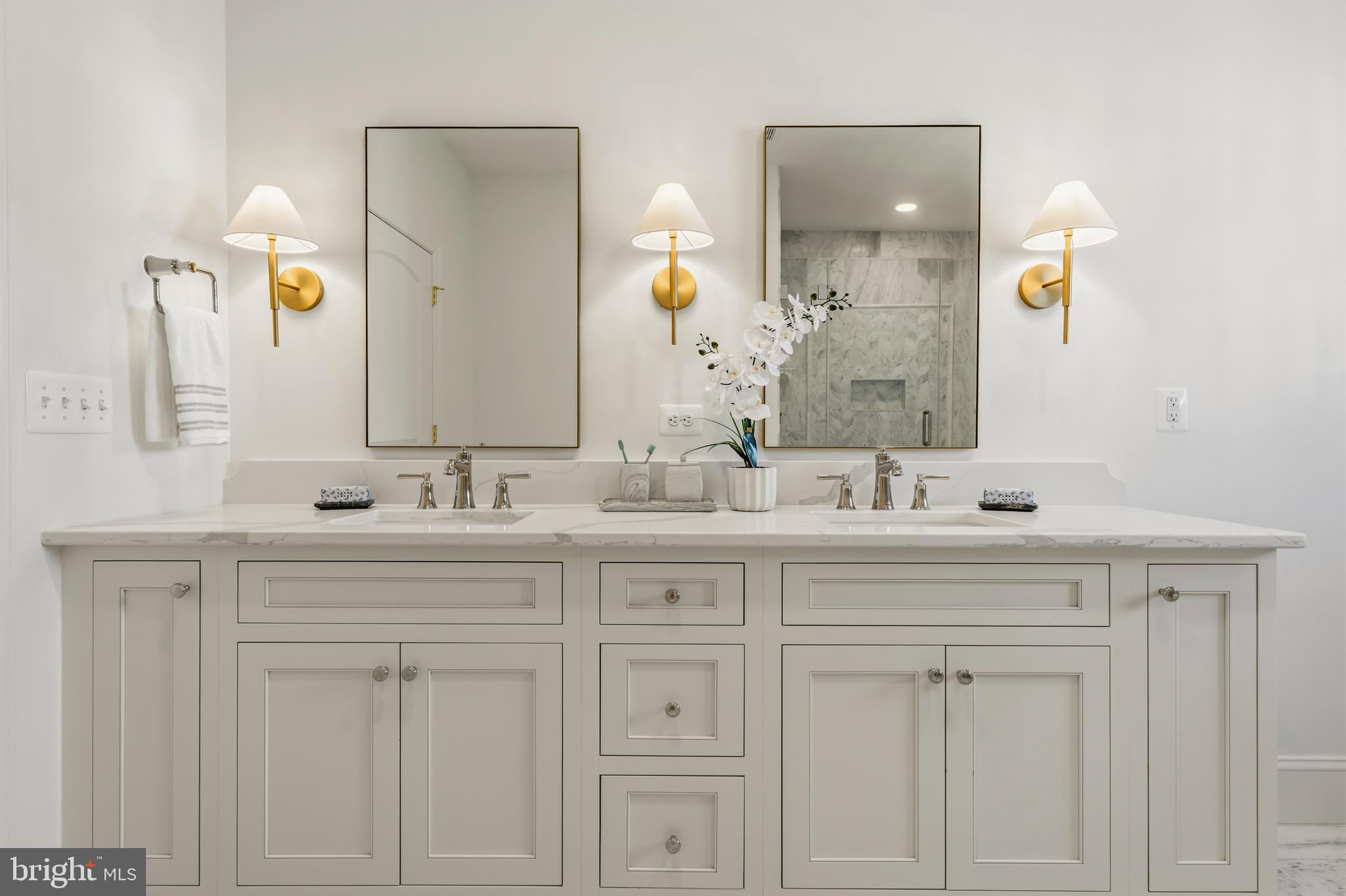 BEVERLEY HILLS - Residential