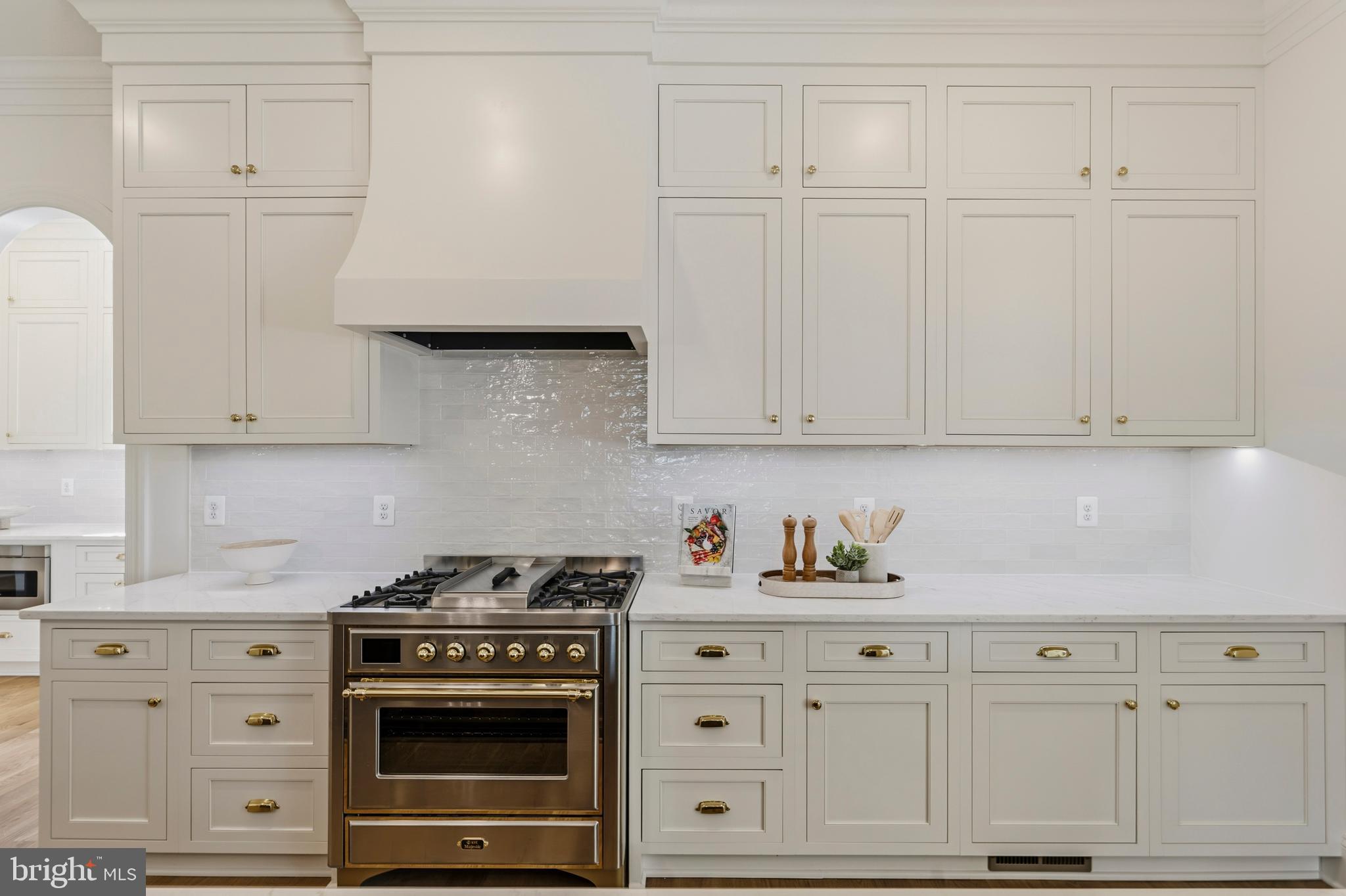 BEVERLEY HILLS - Residential