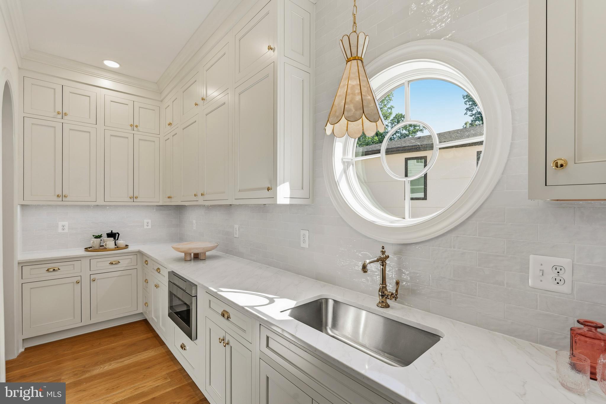 BEVERLEY HILLS - Residential