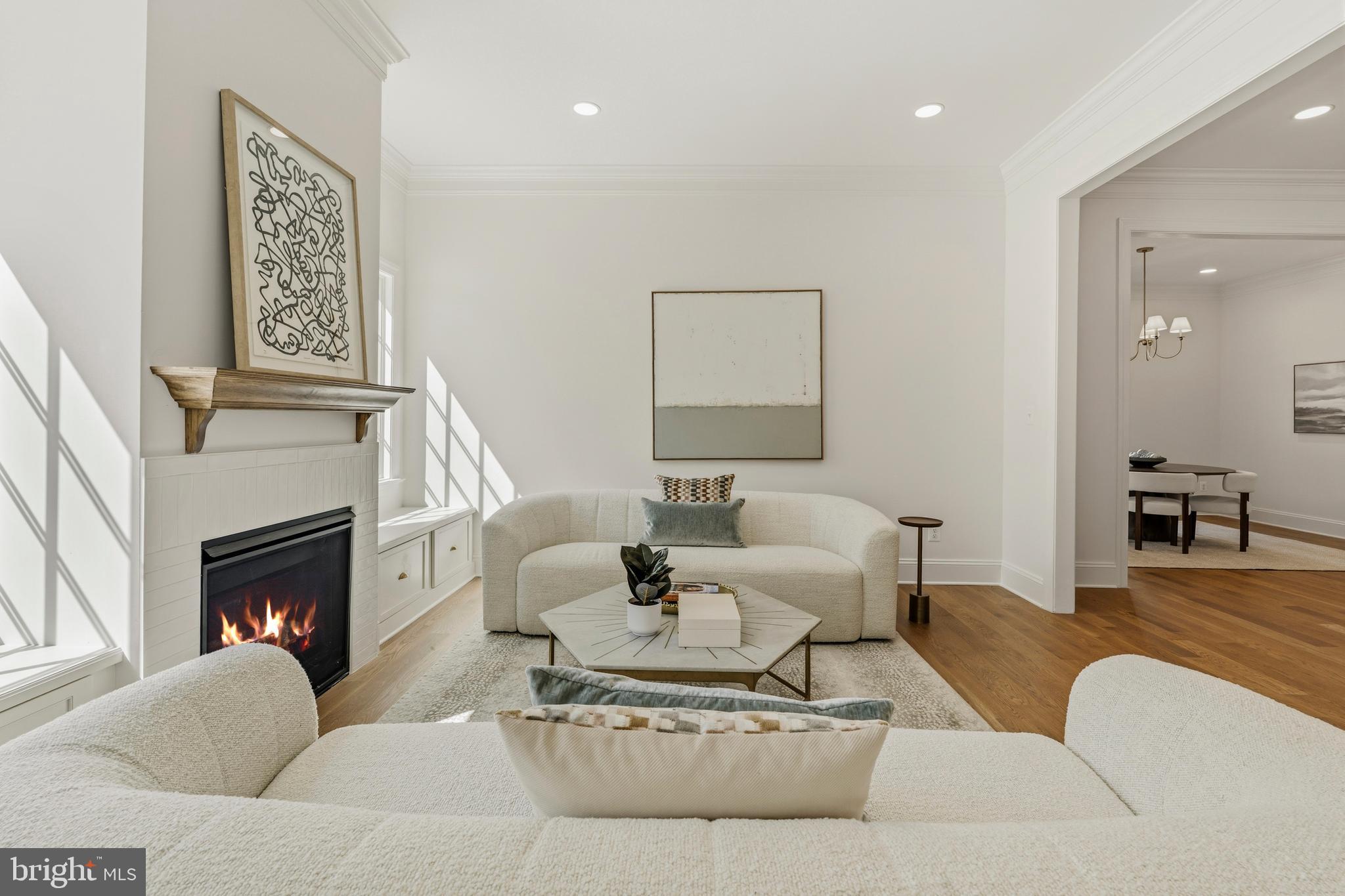 BEVERLEY HILLS - Residential