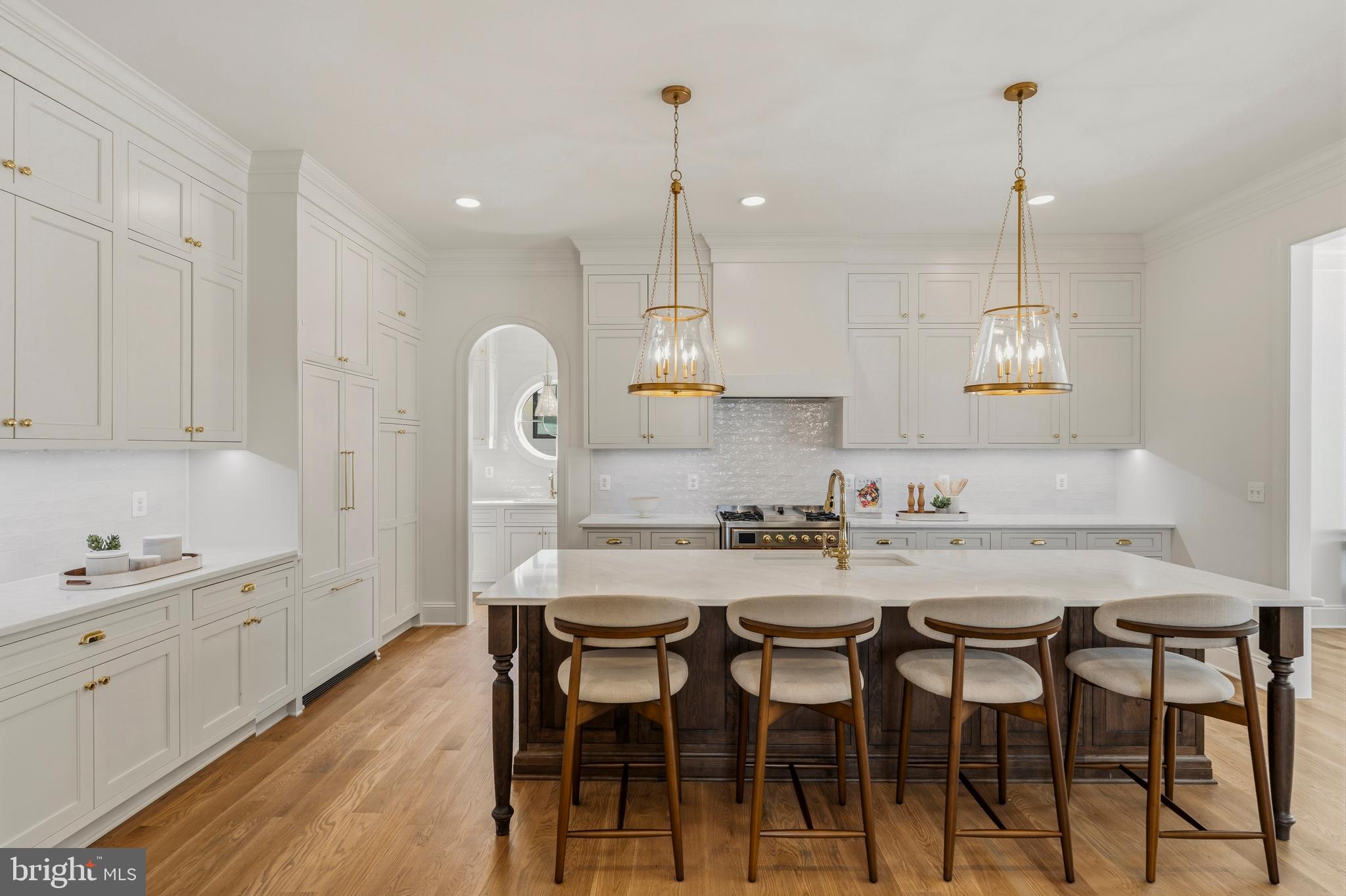 BEVERLEY HILLS - Residential