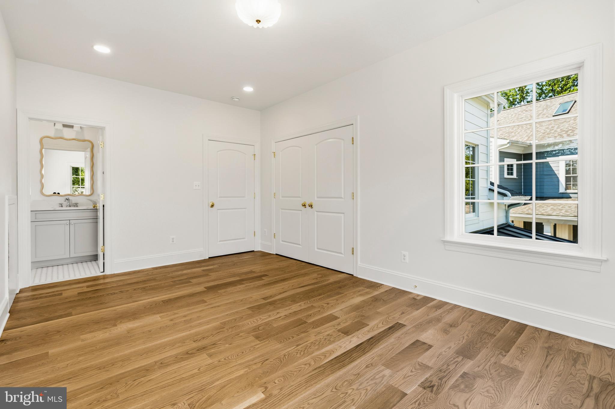 BEVERLEY HILLS - Residential