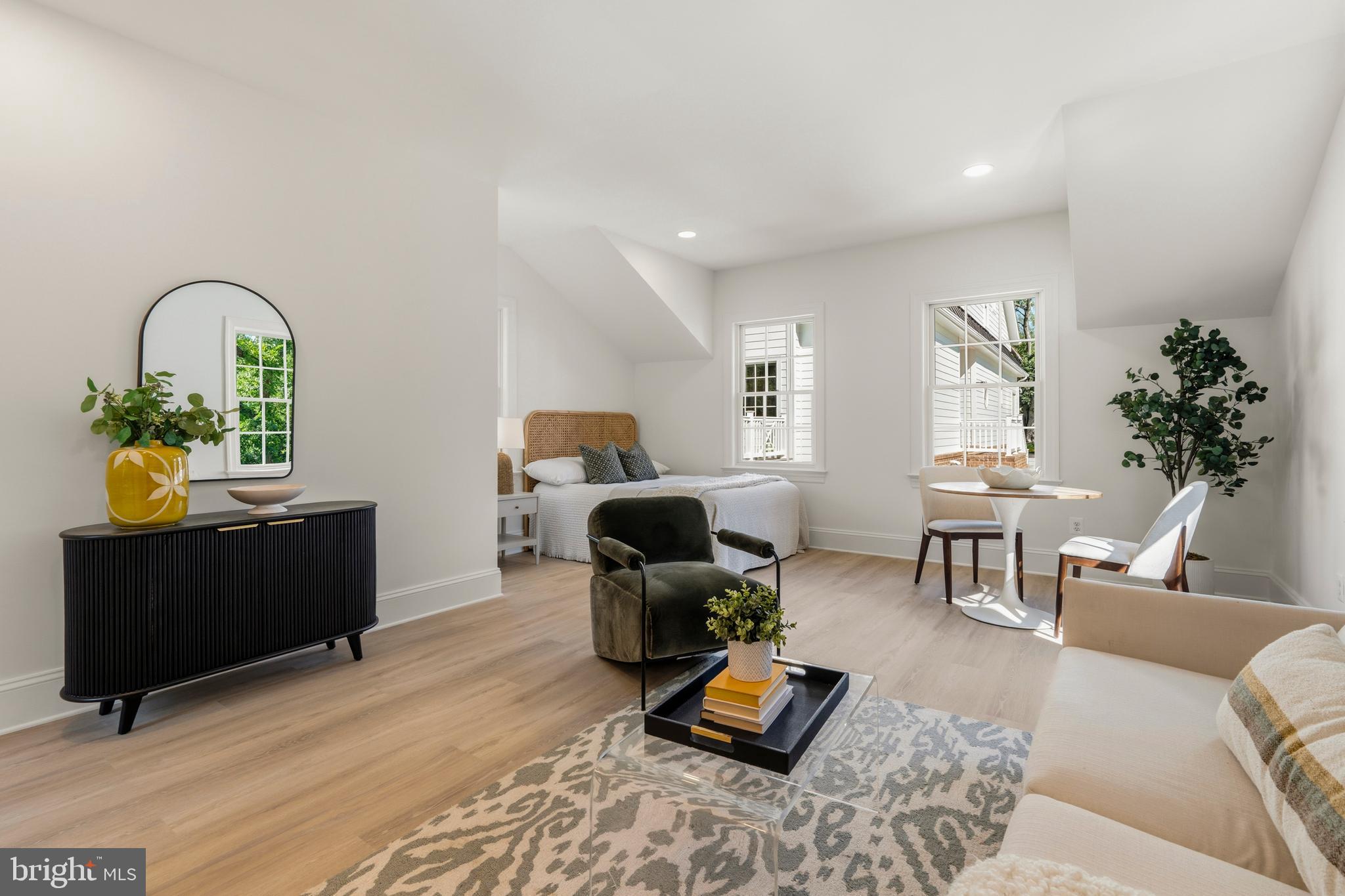 BEVERLEY HILLS - Residential