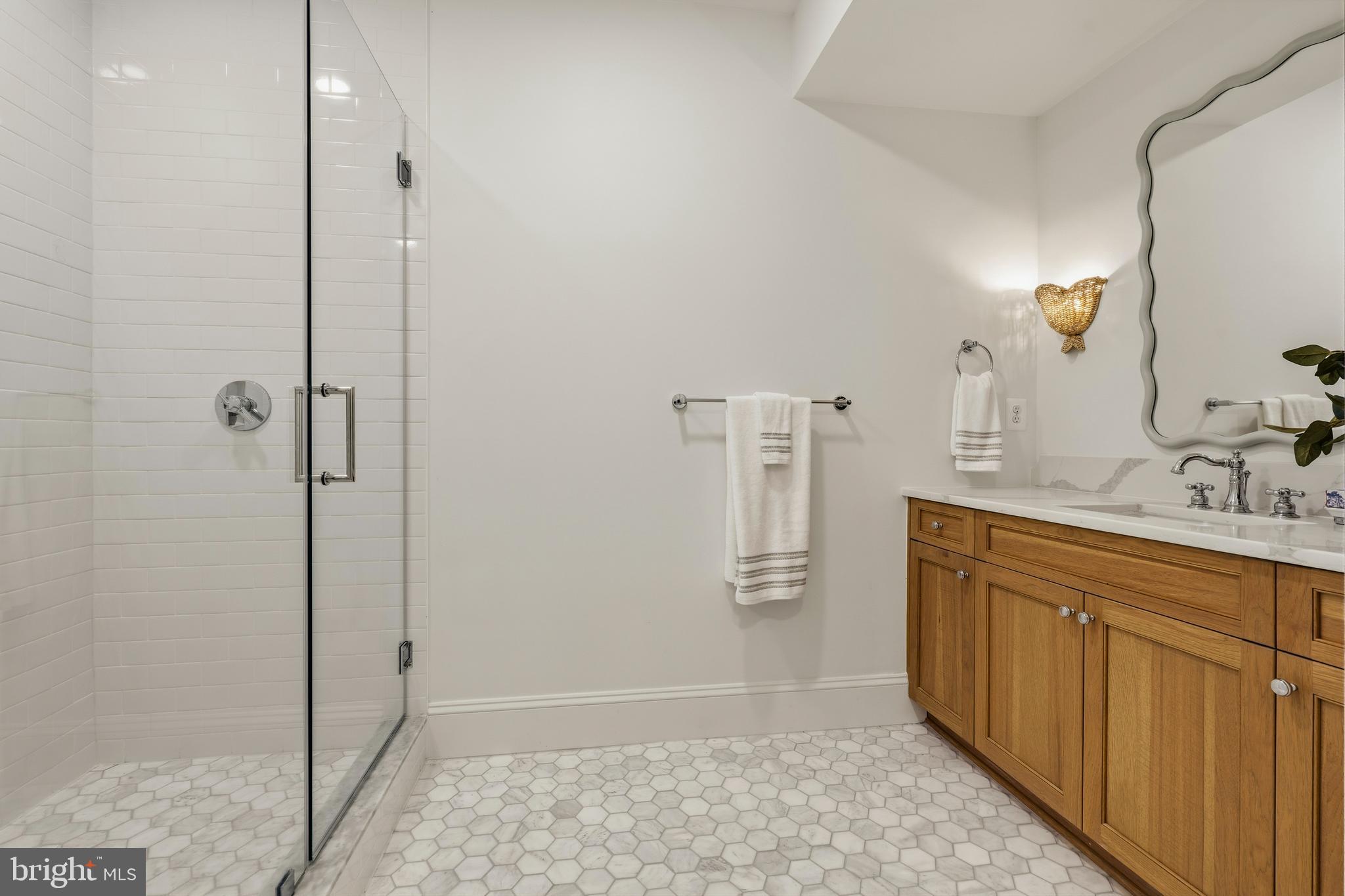 BEVERLEY HILLS - Residential