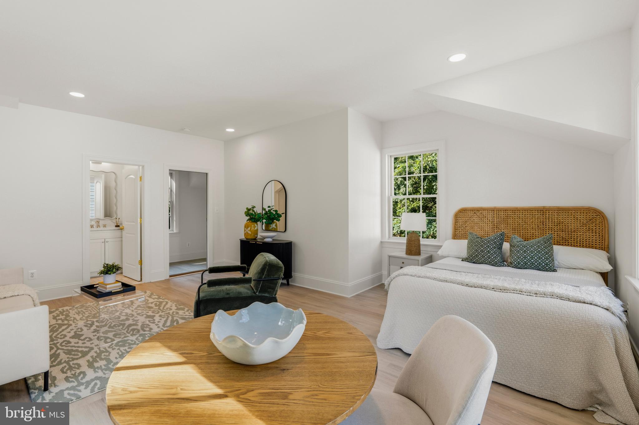 BEVERLEY HILLS - Residential