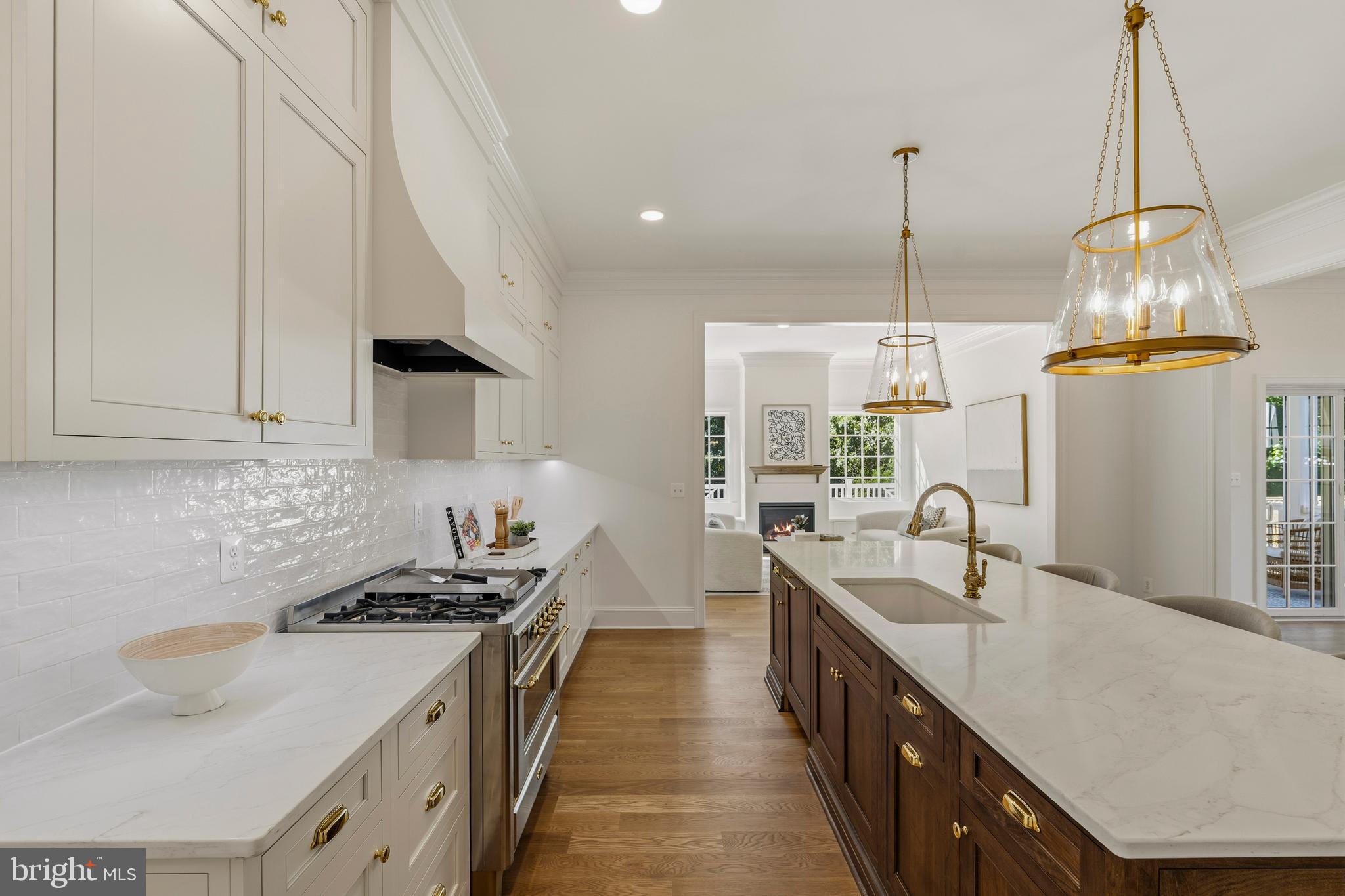 BEVERLEY HILLS - Residential