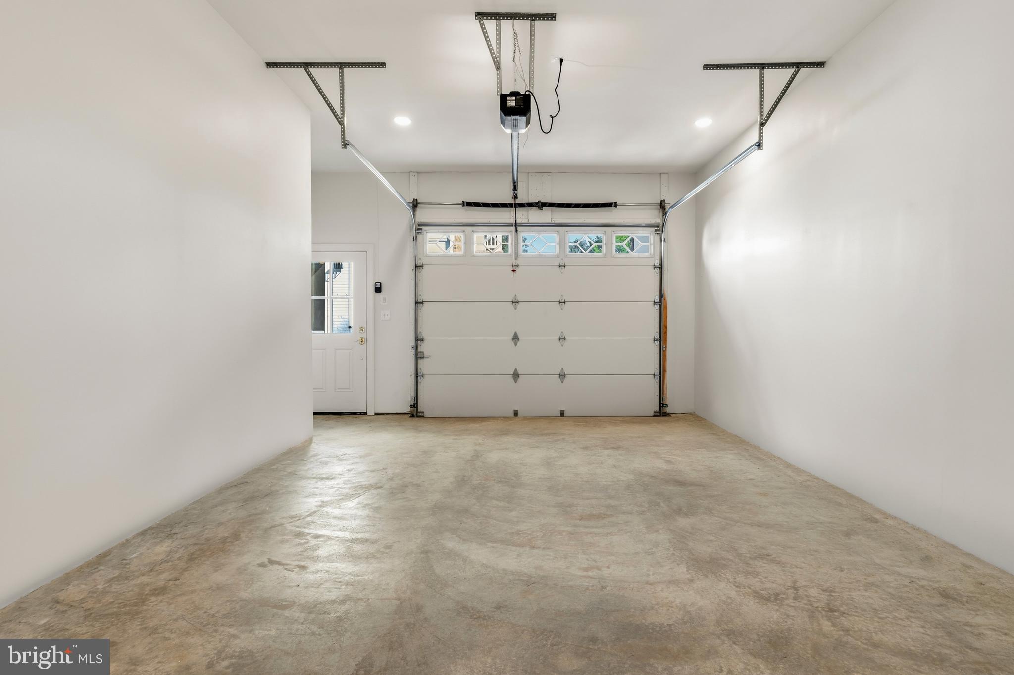 BEVERLEY HILLS - Residential