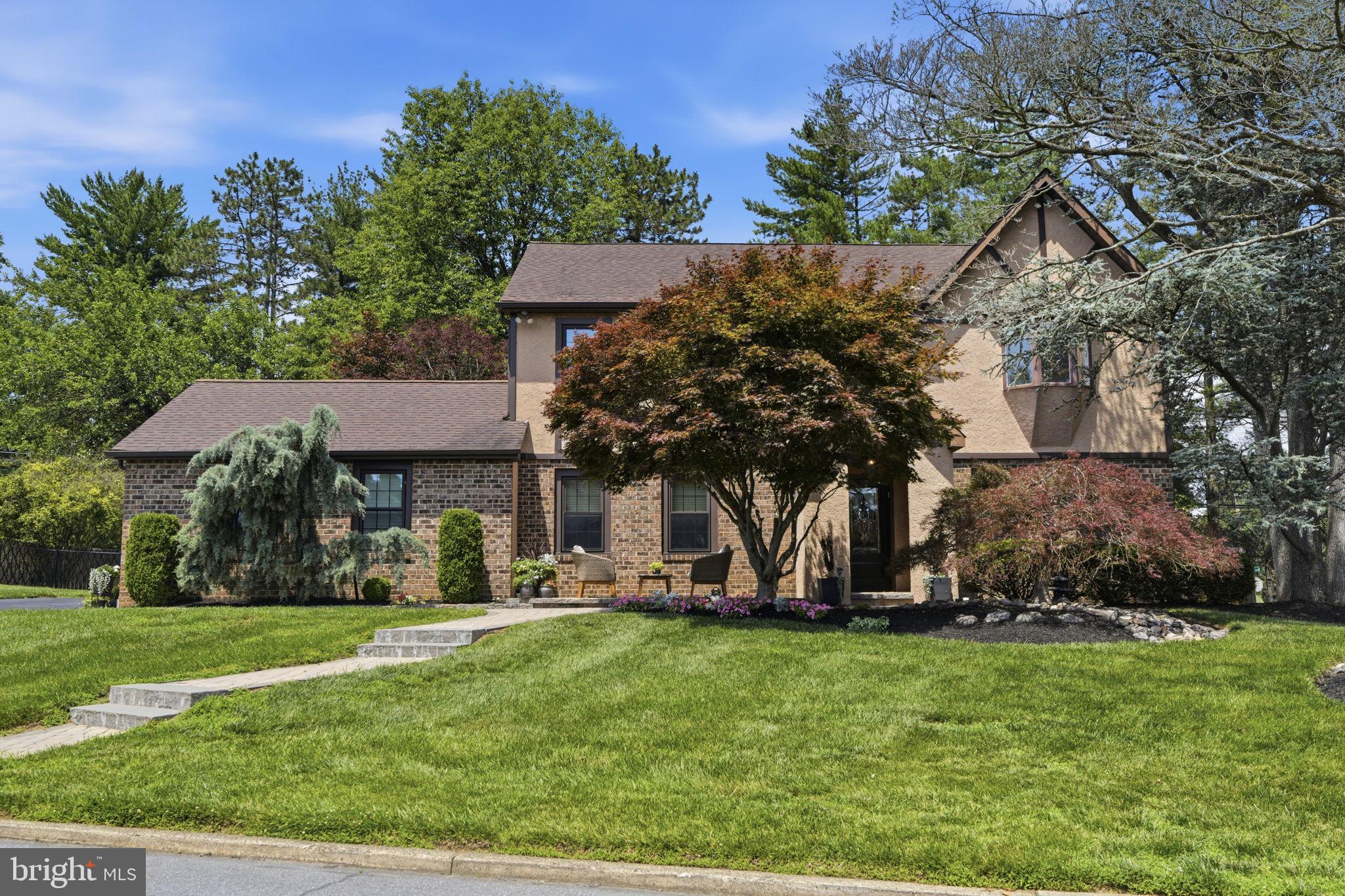 HUNTINGDON VALLEY - Residential