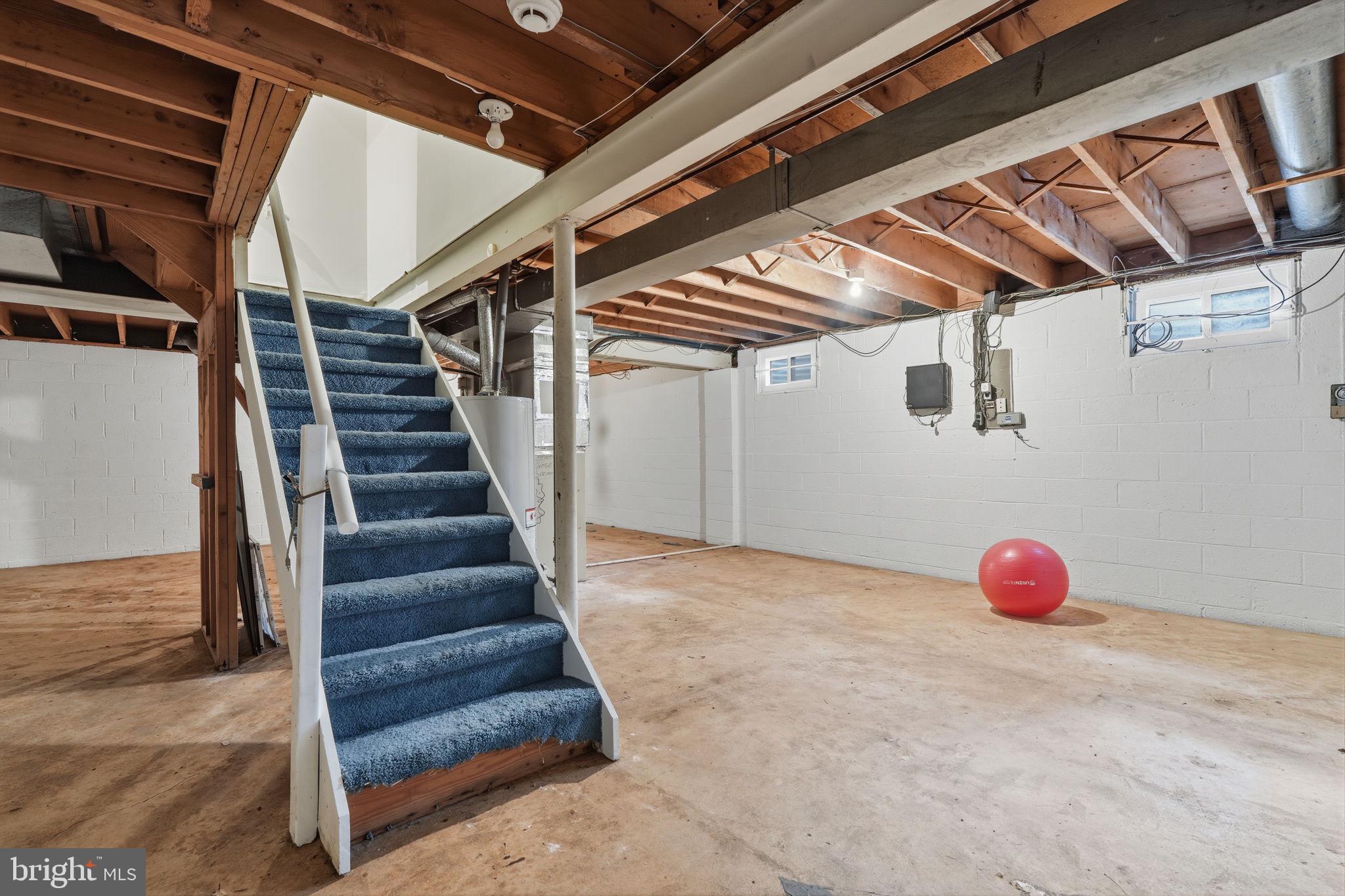HUNTINGDON VALLEY - Residential
