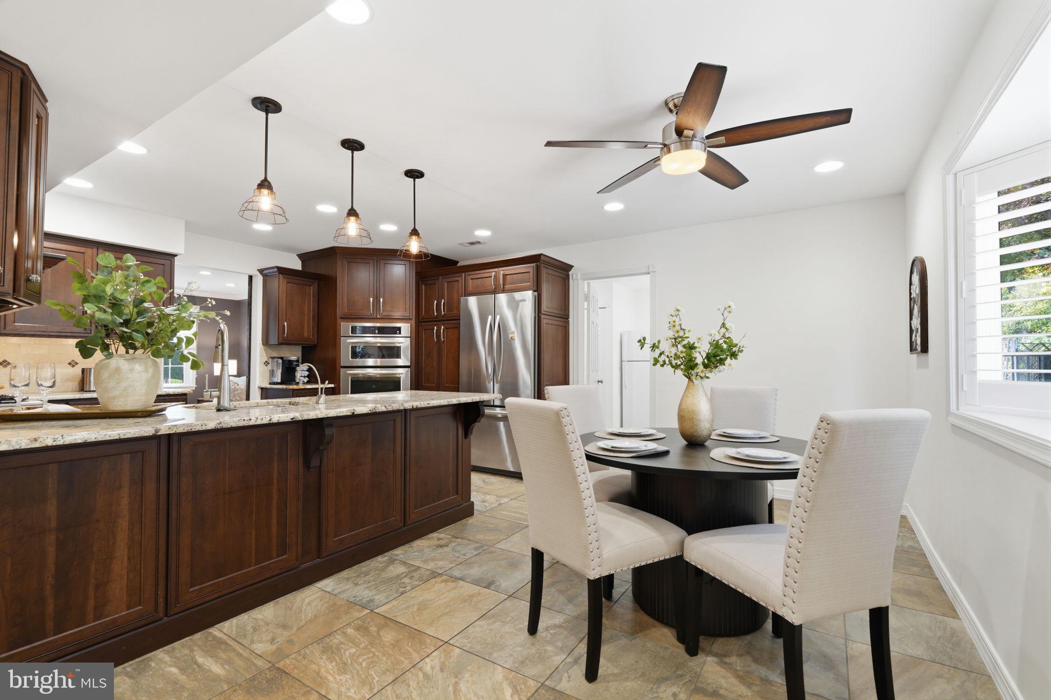 HUNTINGDON VALLEY - Residential
