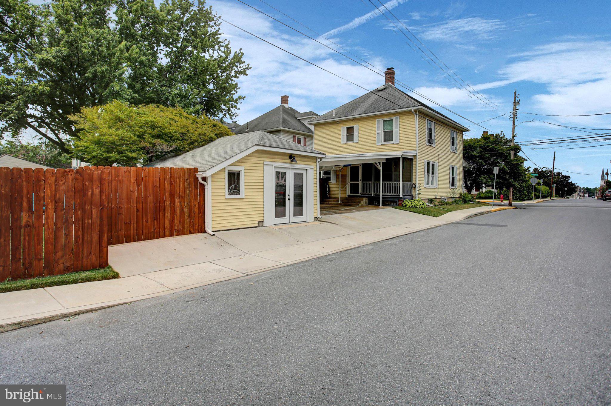 GREENCASTLE BOROUGH - Residential