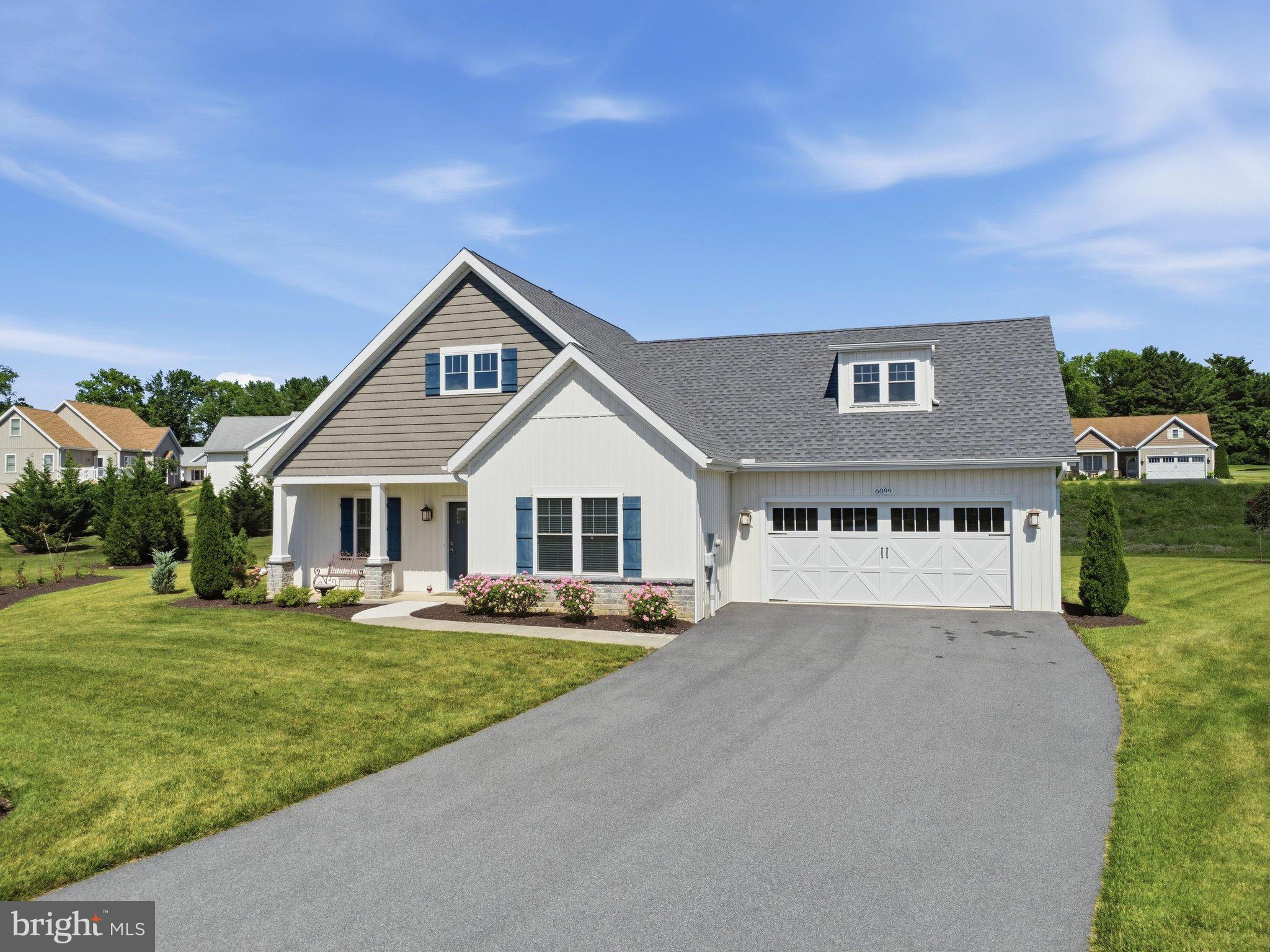 PENN NATIONAL GOLF COURSE COMMUNITY - Residential