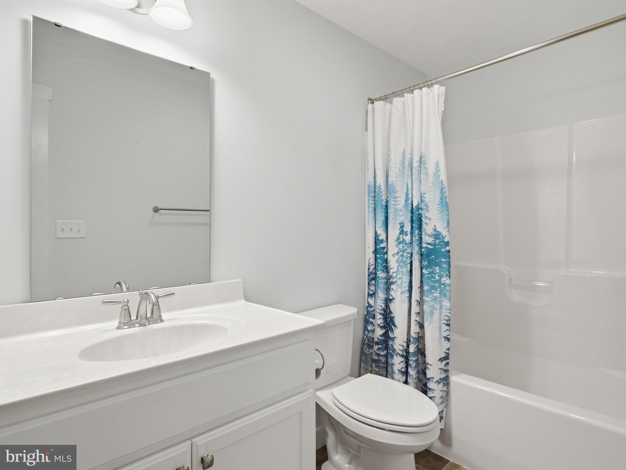 PENN NATIONAL GOLF COURSE COMMUNITY - Residential