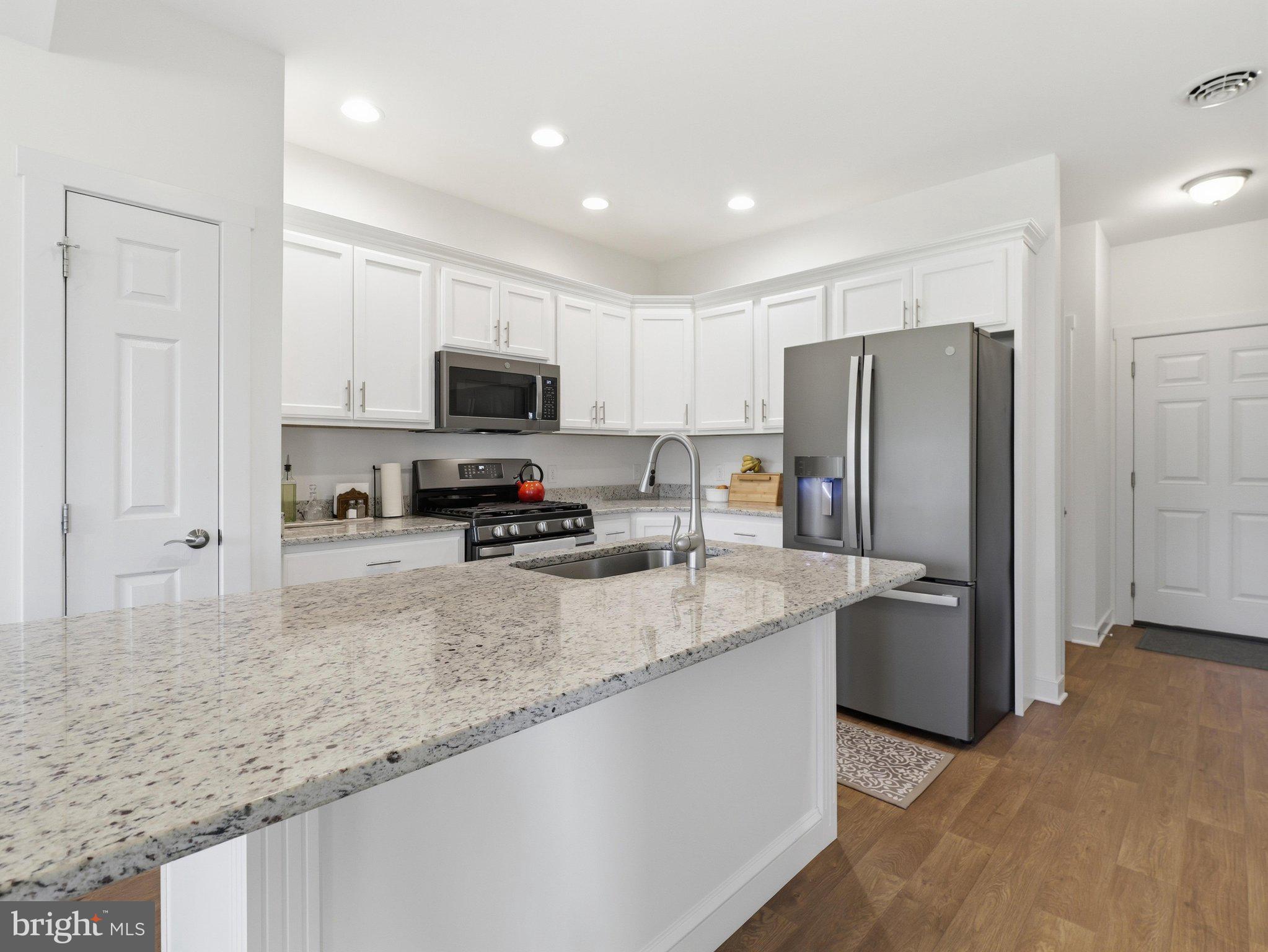 PENN NATIONAL GOLF COURSE COMMUNITY - Residential