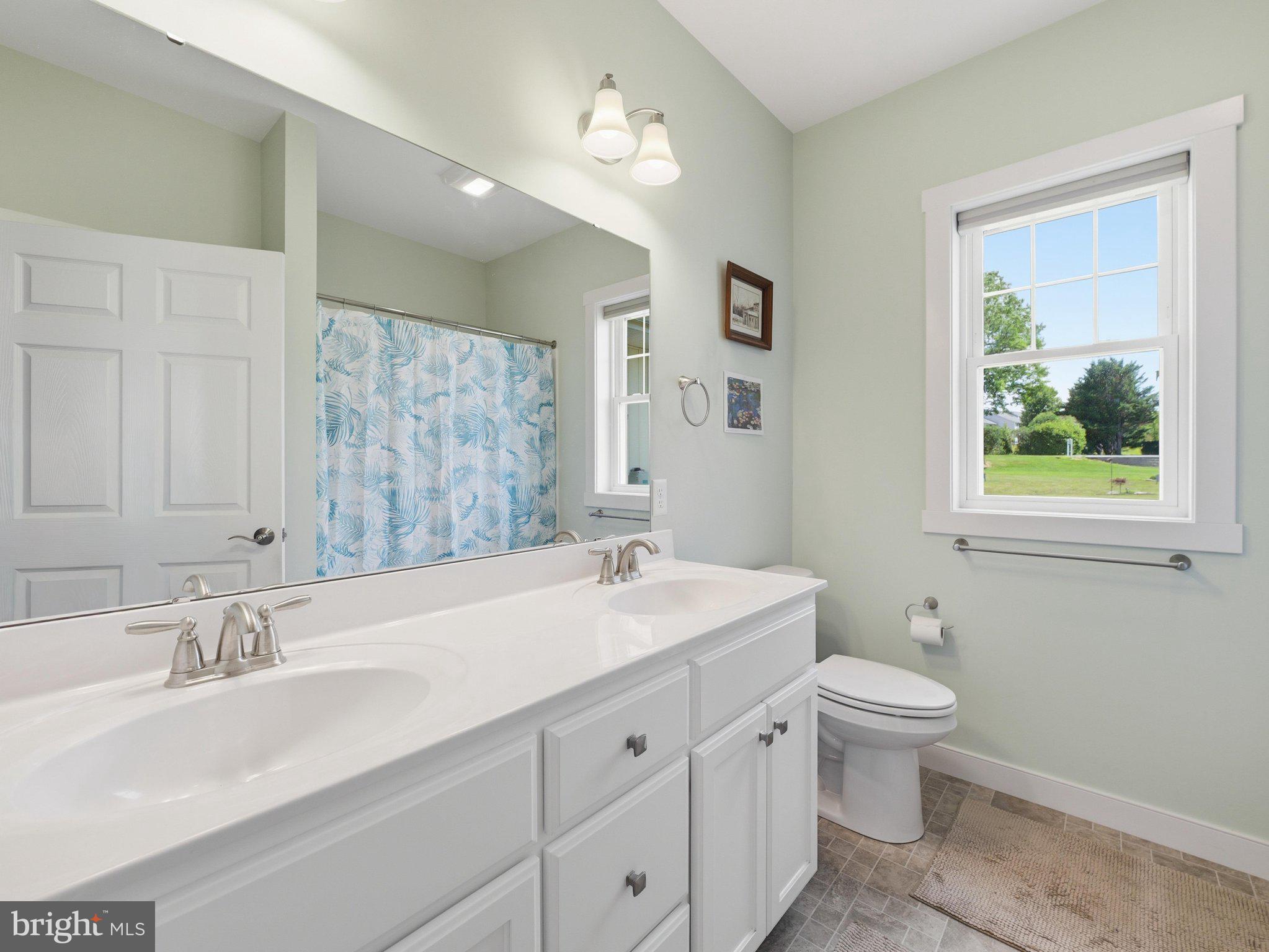 PENN NATIONAL GOLF COURSE COMMUNITY - Residential