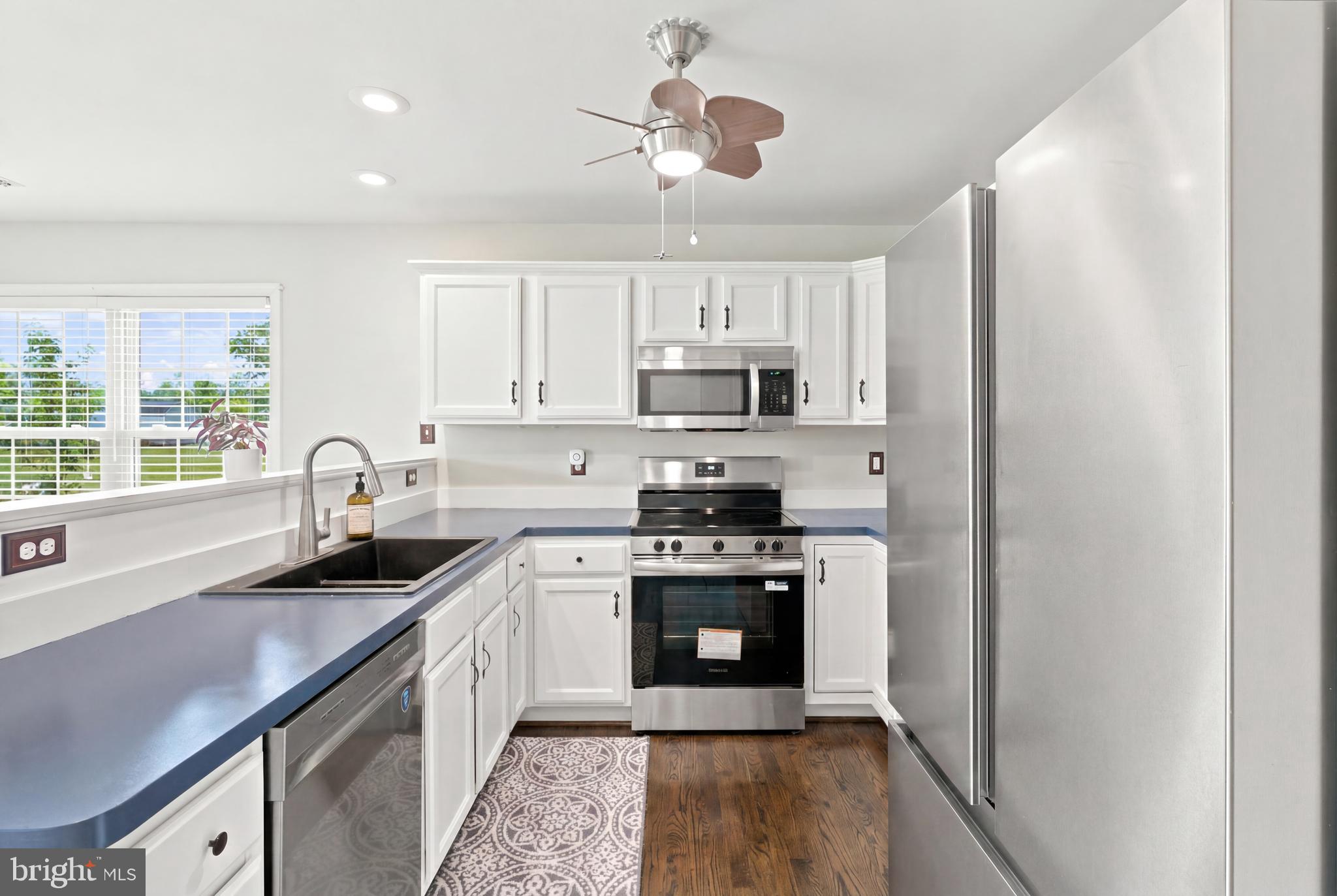 VALLEY VIEW - Residential
