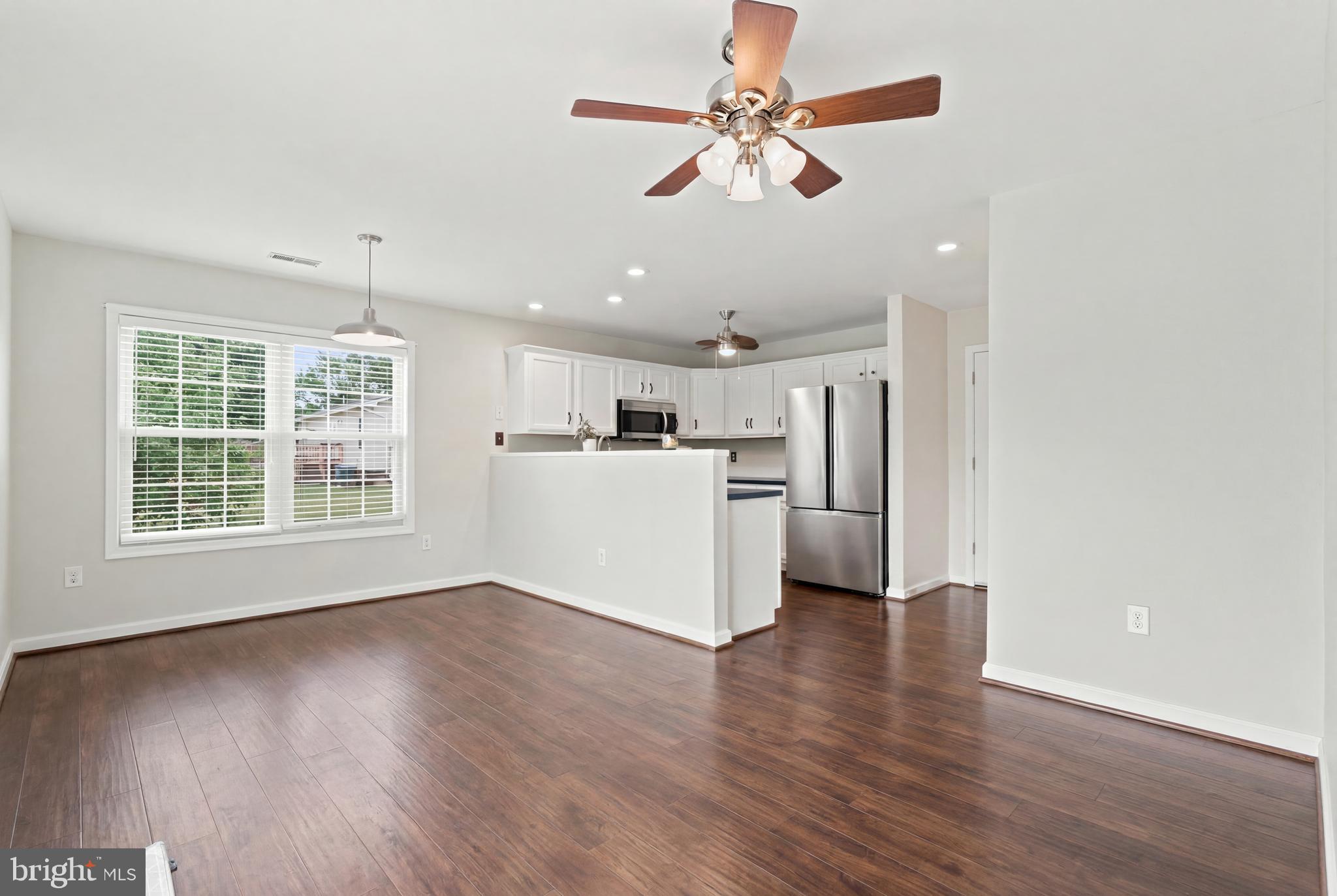 VALLEY VIEW - Residential