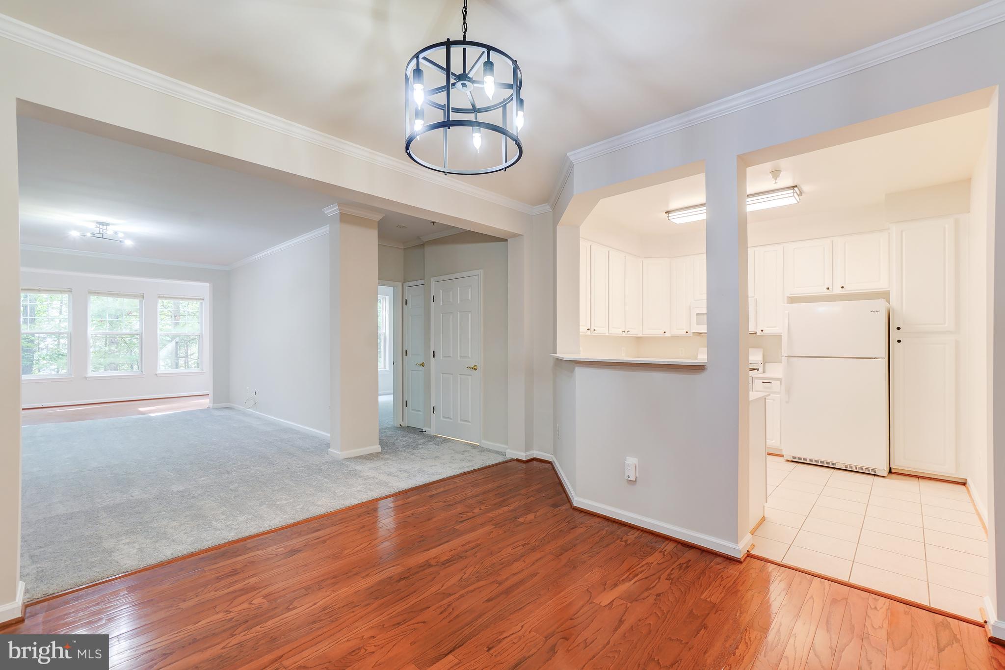 LAKELANDS RIDGE - Residential