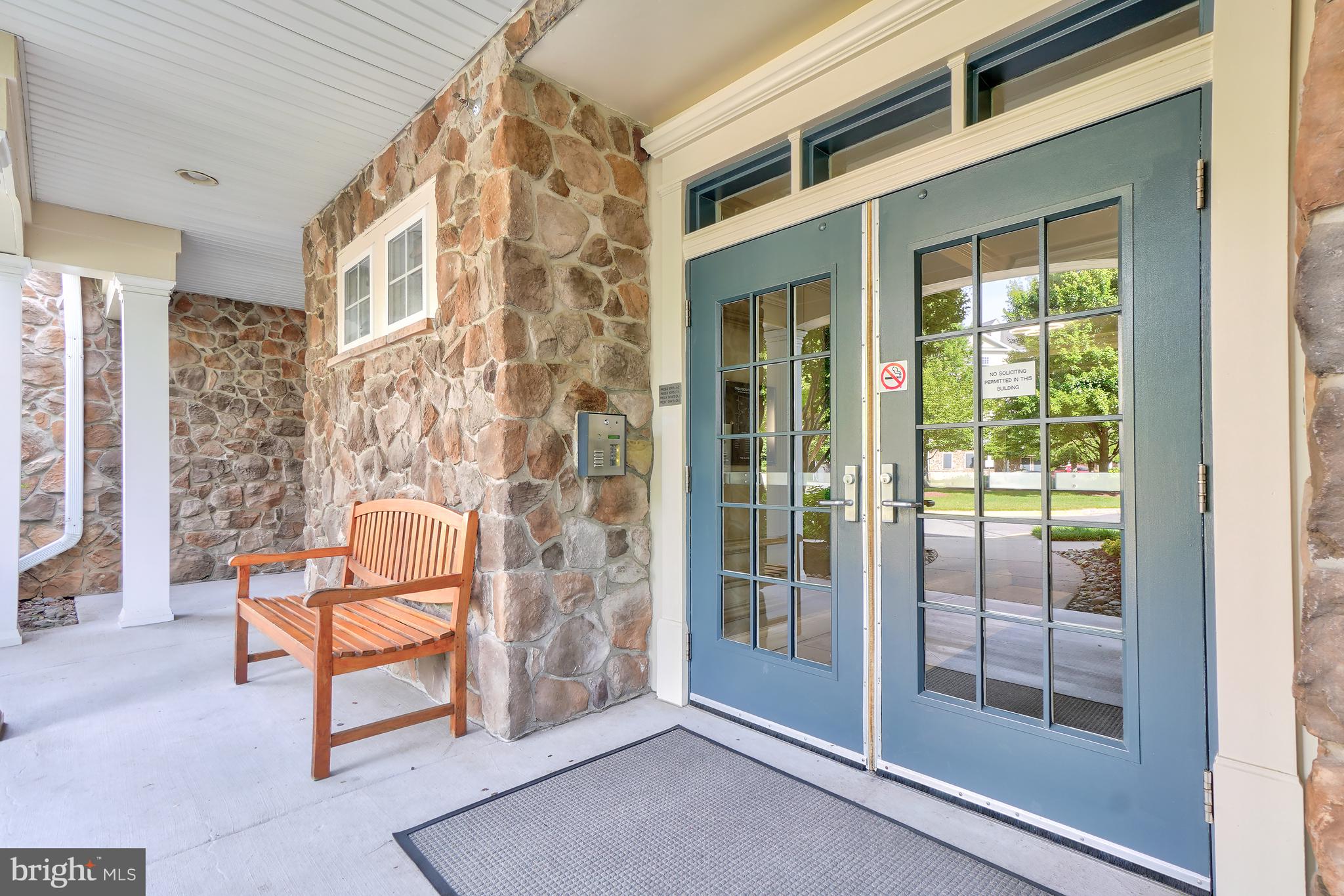 LAKELANDS RIDGE - Residential