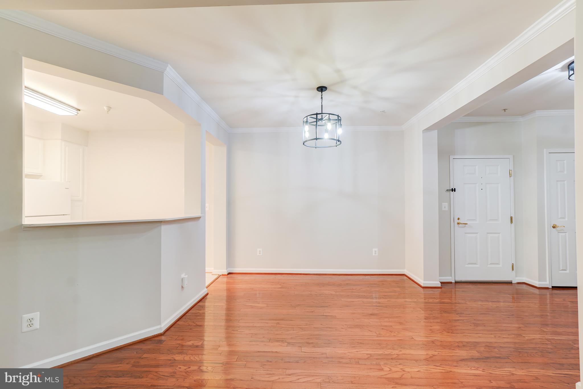 LAKELANDS RIDGE - Residential