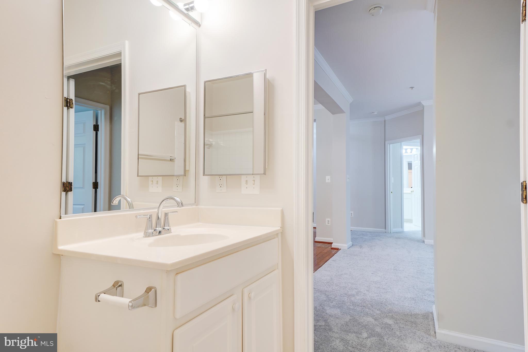 LAKELANDS RIDGE - Residential