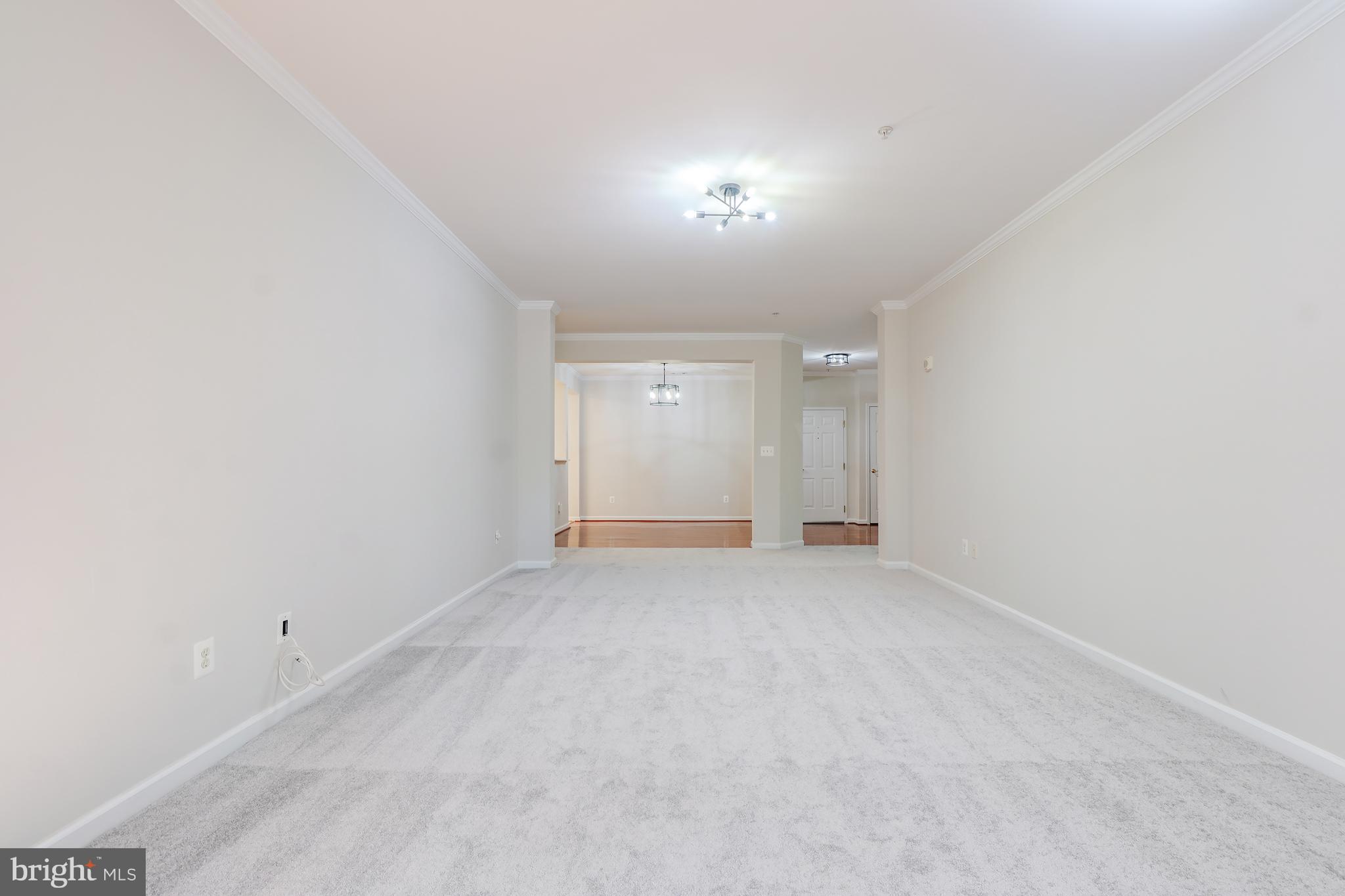 LAKELANDS RIDGE - Residential