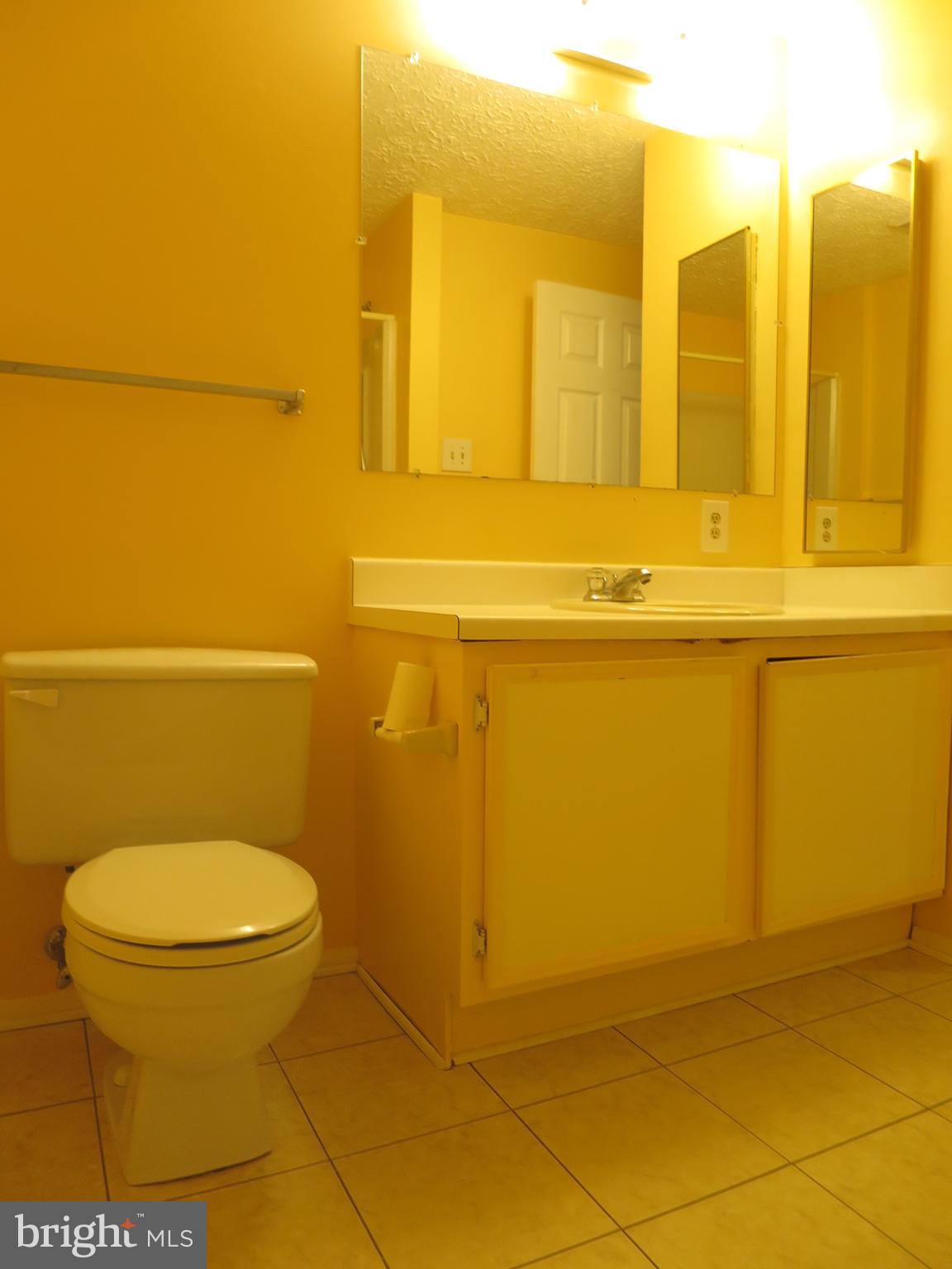 PARK OVERLOOK - Residential Lease