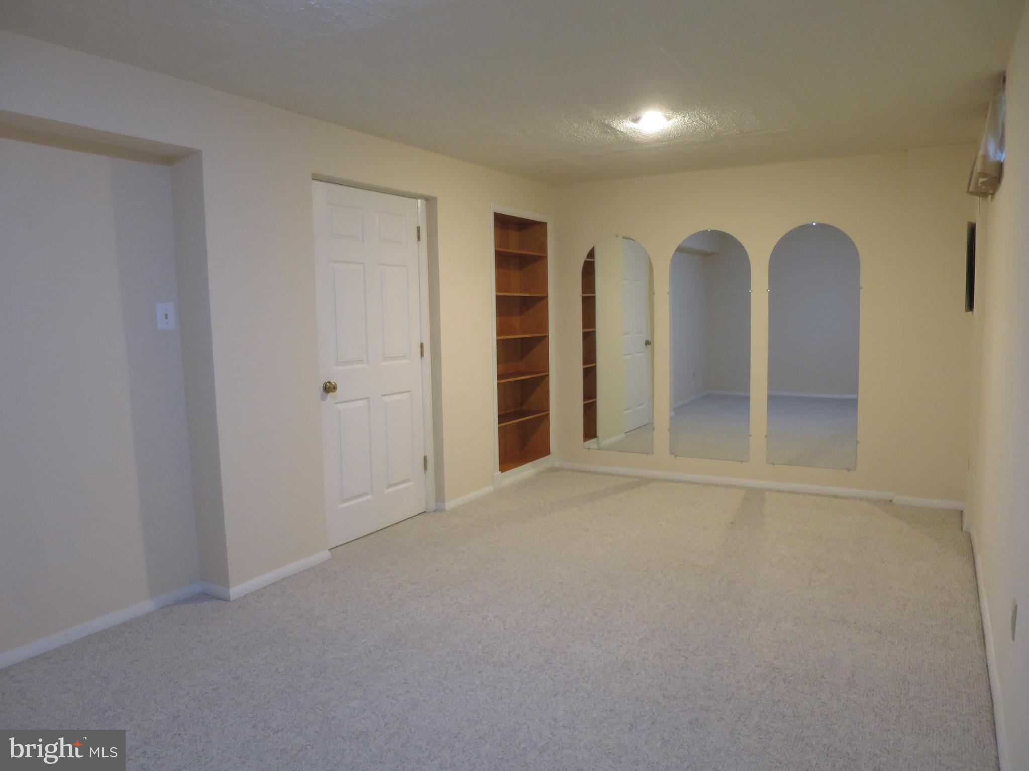 PARK OVERLOOK - Residential Lease